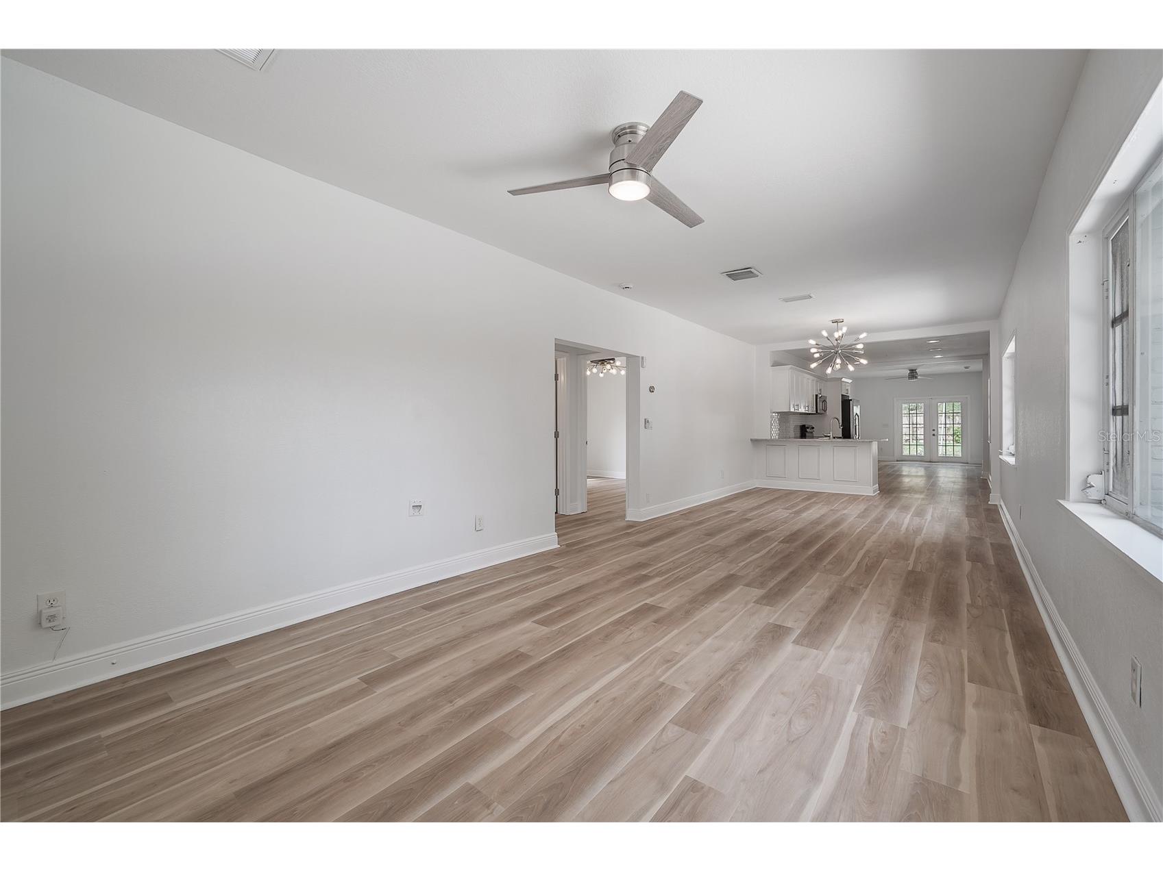 4206 N Downing Avenue Tampa FL 33603 TB8492376 image7