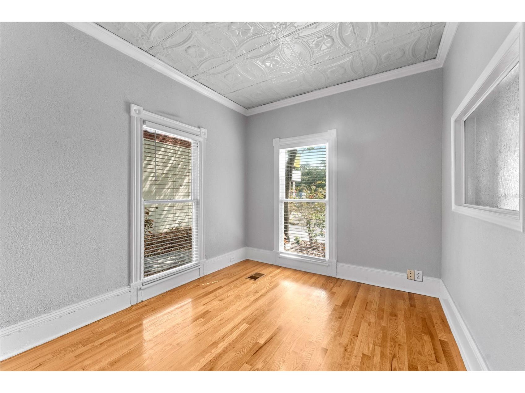 4206 Nebraska Avenue N Tampa FL 33603 TB8424257 image10