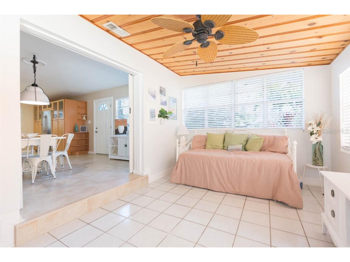 4206 W Wisconsin Avenue Tampa FL 33616 TB8451236 image10