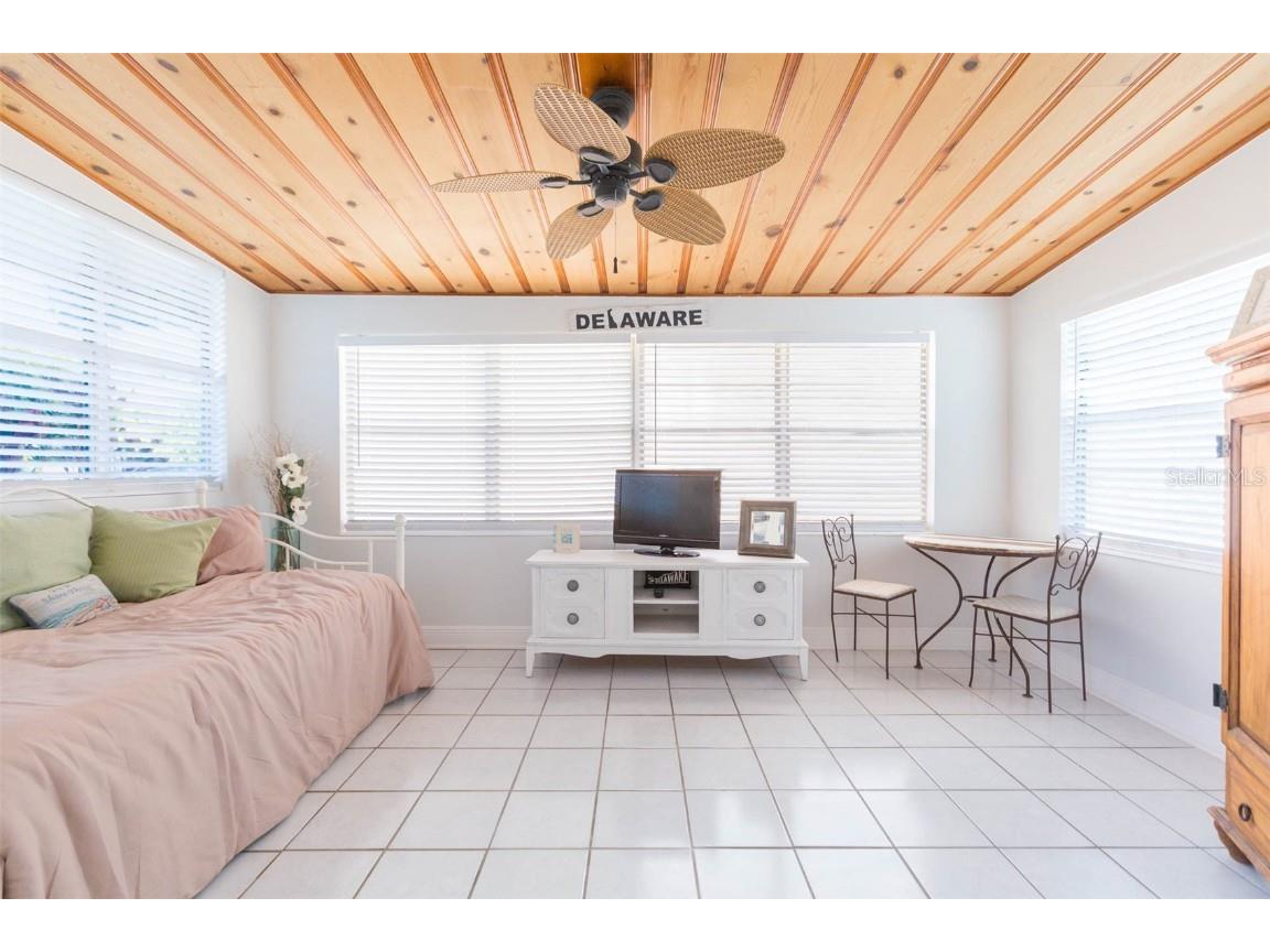 4206 W Wisconsin Avenue Tampa FL 33616 TB8451236 image8