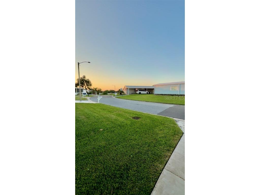 4207 13th Street E Ellenton FL 34222 A4659022 image10