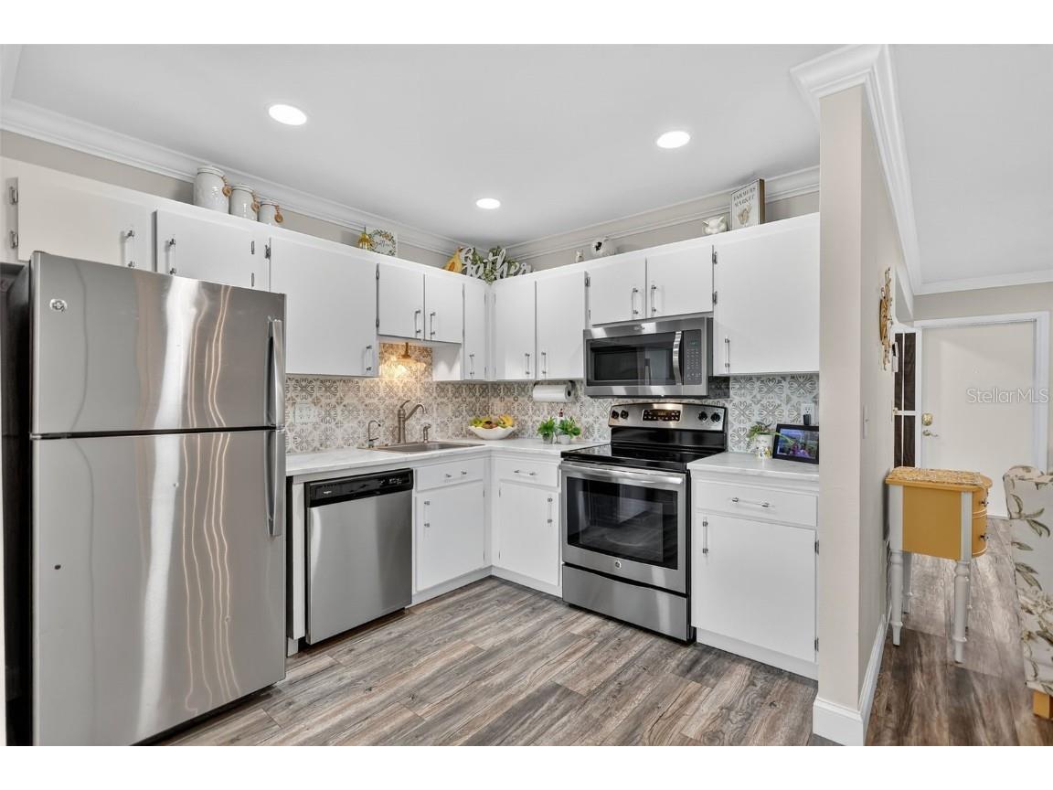 4207 34th Avenue Drive W #4207 Bradenton FL 34205 A4670780 image16