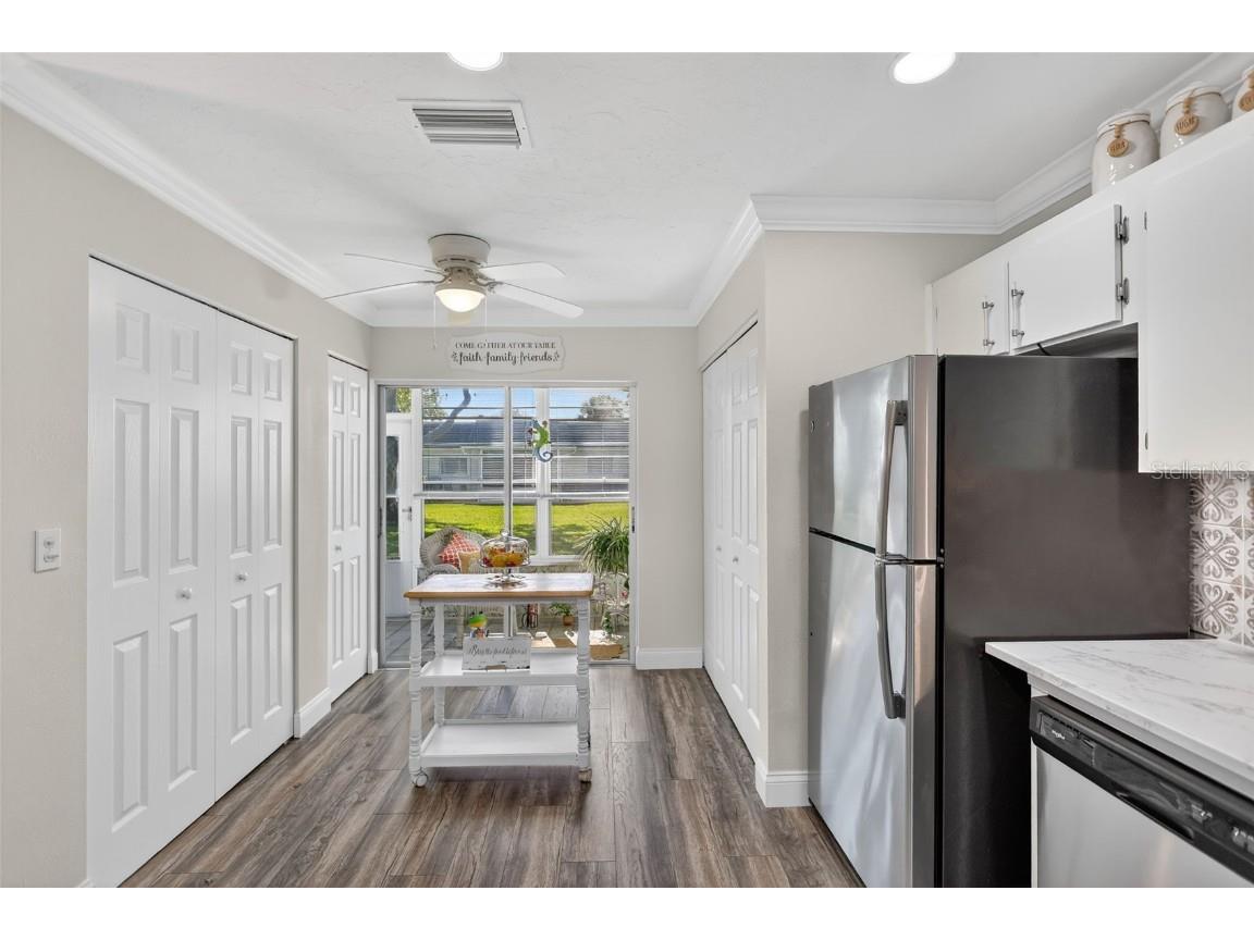 4207 34th Avenue Drive W #4207 Bradenton FL 34205 A4670780 image18