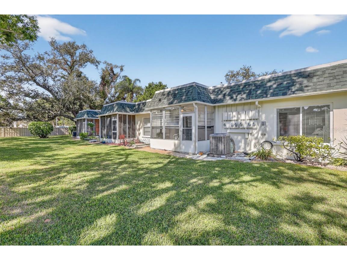 4207 34th Avenue Drive W #4207 Bradenton FL 34205 A4670780 image35