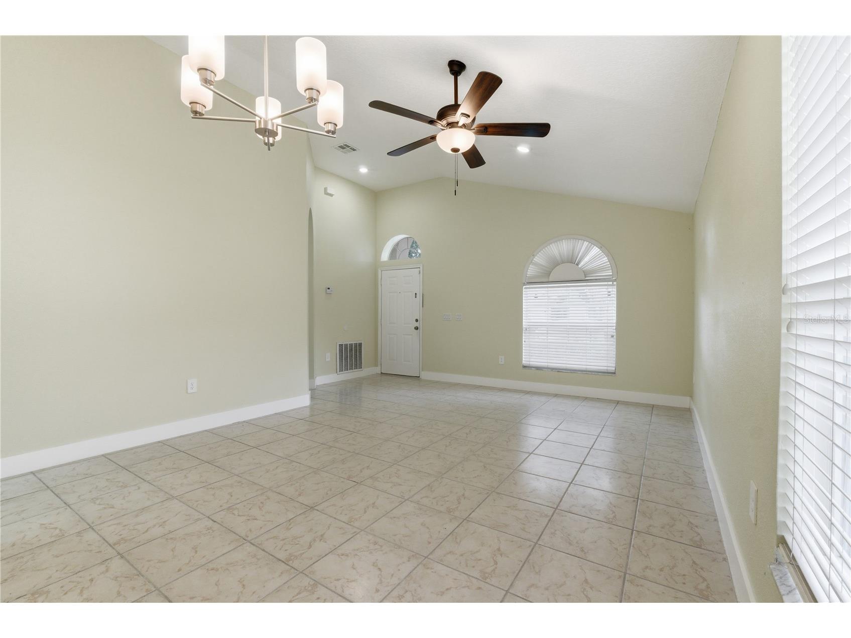 4207 Andover Cay Boulevard Orlando FL 32825 O6400407 image8