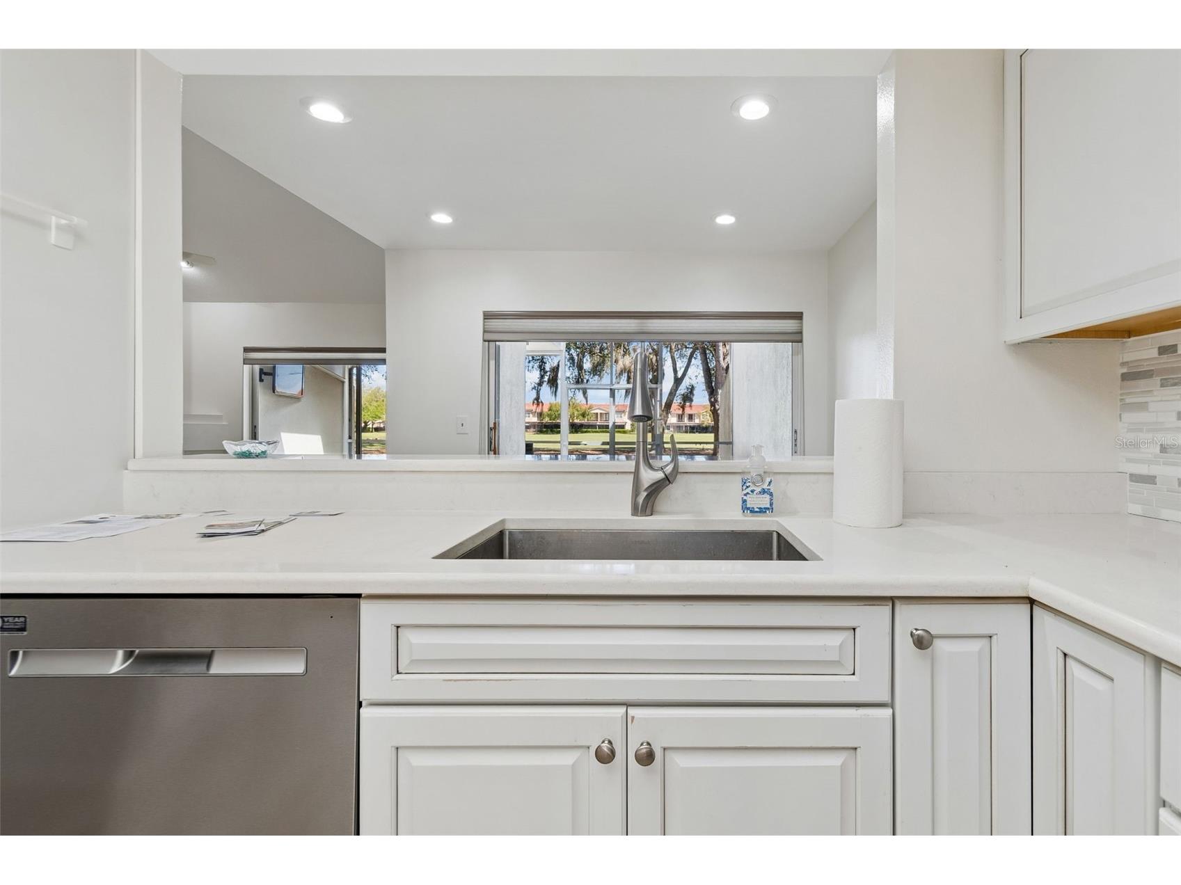 4207 Arborwood Lane Tampa FL 33618 TB8460114 image10