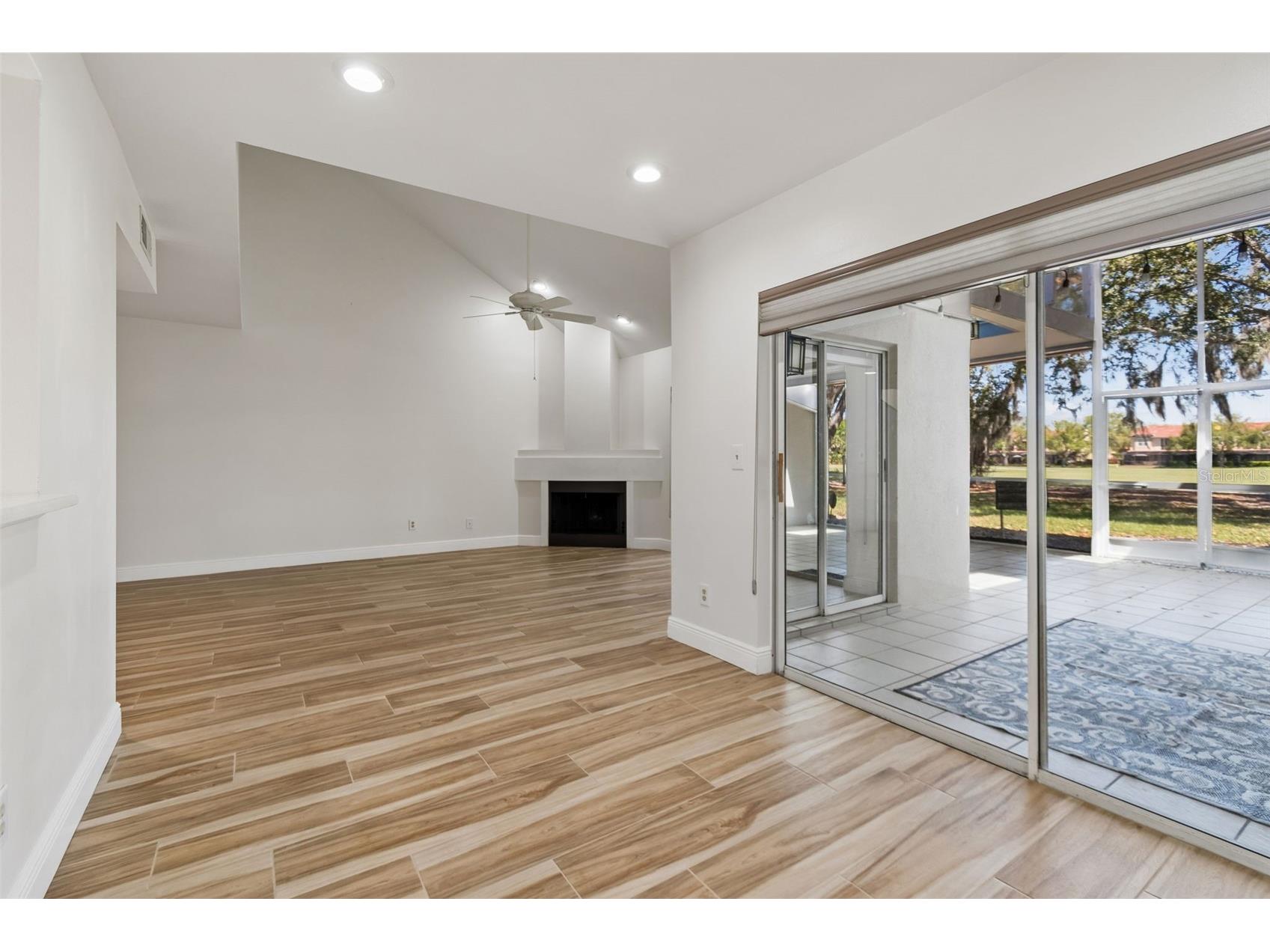 4207 Arborwood Lane Tampa FL 33618 TB8460114 image14