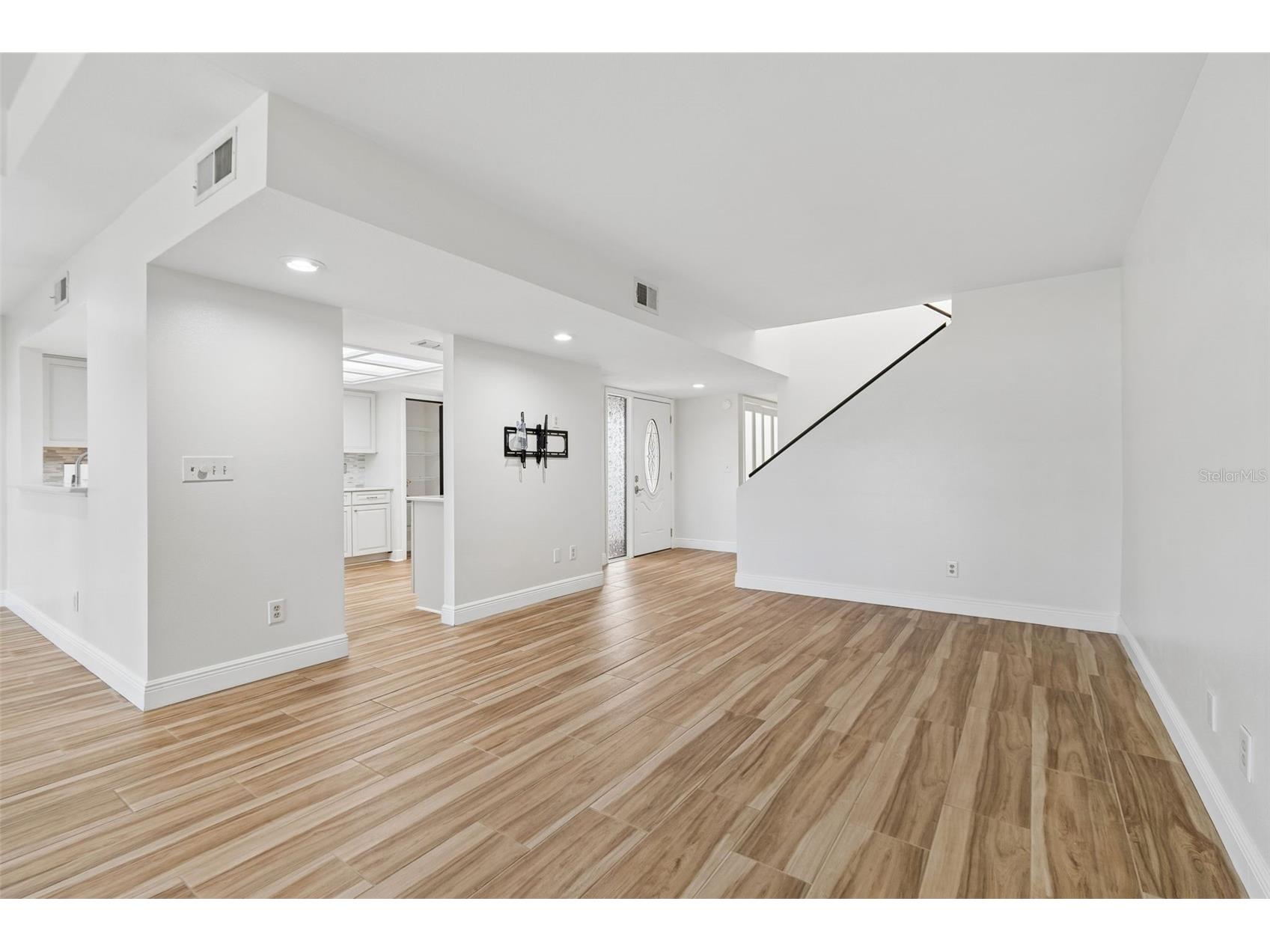 4207 Arborwood Lane Tampa FL 33618 TB8460114 image21