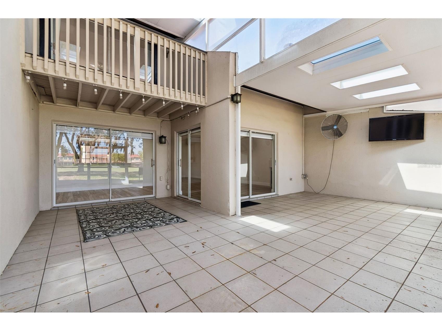 4207 Arborwood Lane Tampa FL 33618 TB8460114 image25