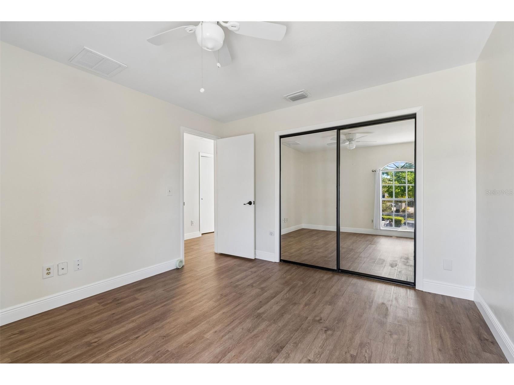 4207 Arborwood Lane Tampa FL 33618 TB8460114 image60