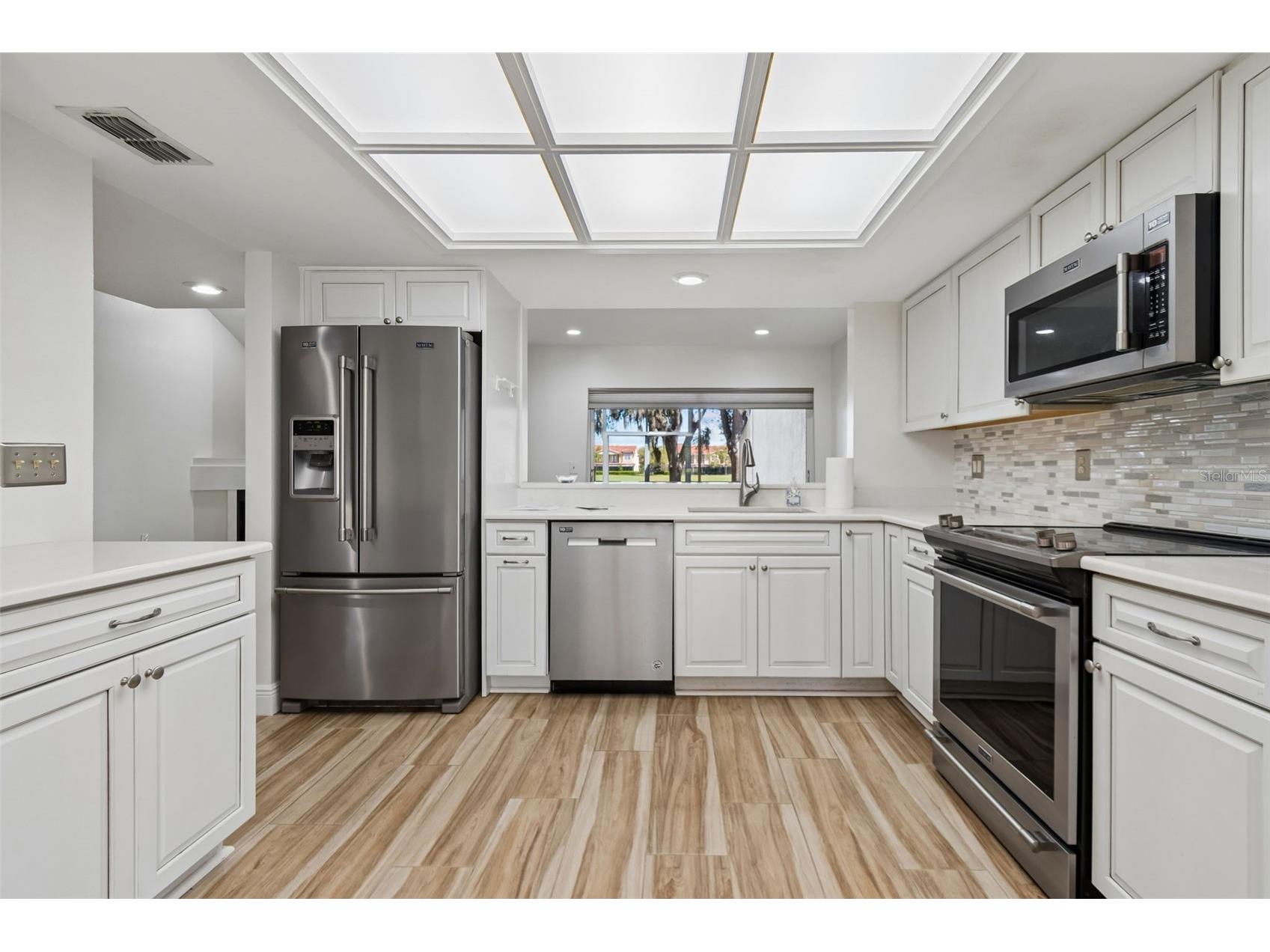 4207 Arborwood Lane Tampa FL 33618 TB8460114 image8