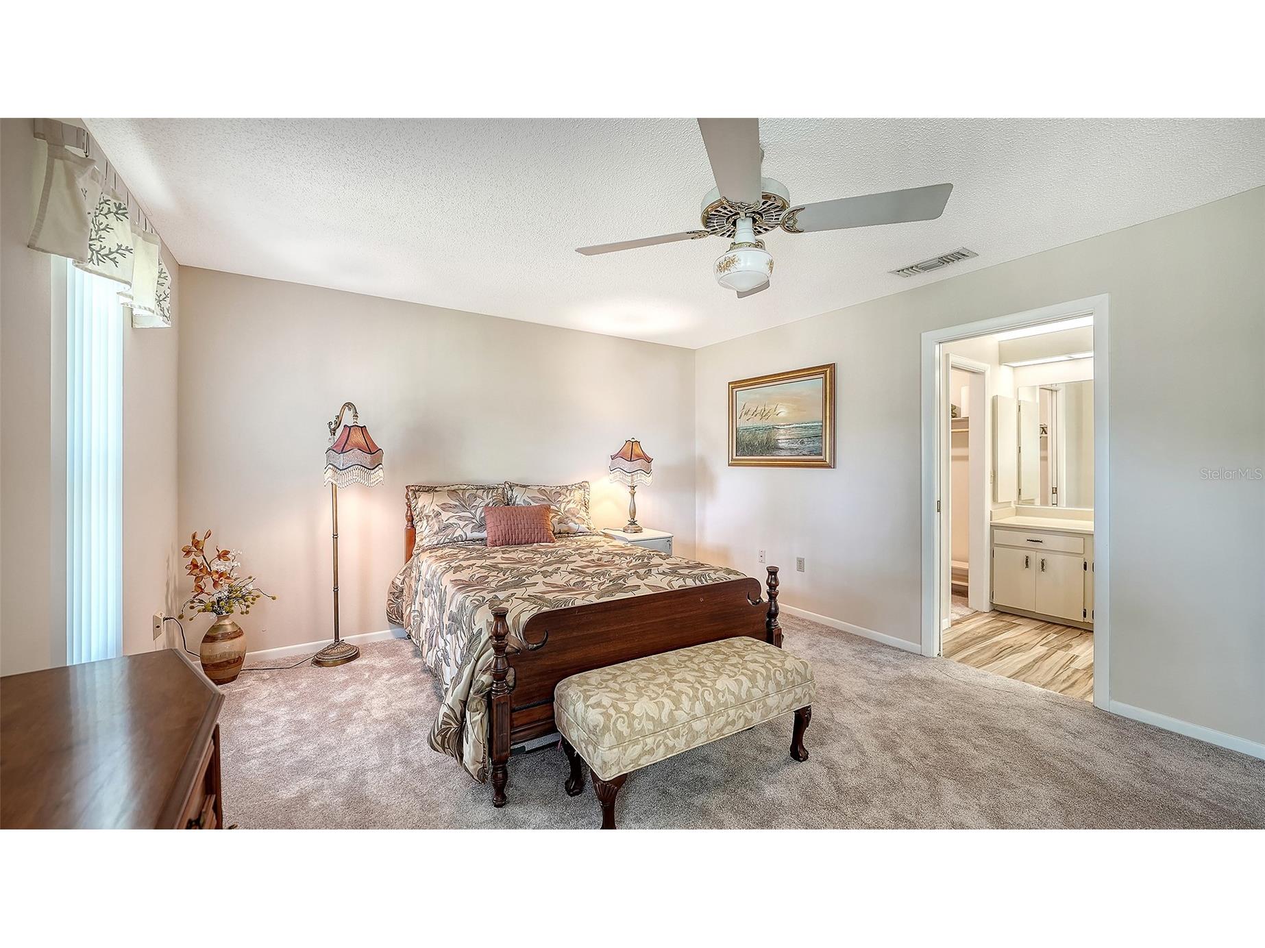 4207 Bowling Green Circle #35 Sarasota FL 34233 A4677864 image25