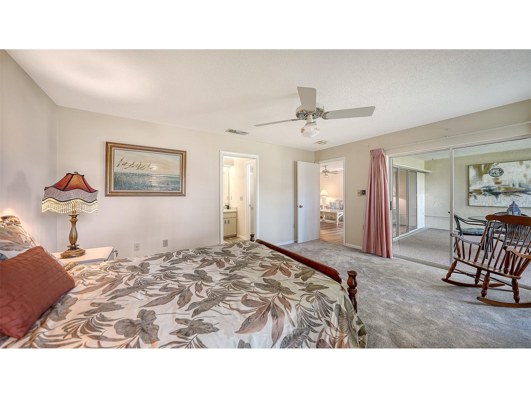 4207 Bowling Green Circle #35 Sarasota FL 34233 A4677864 image26