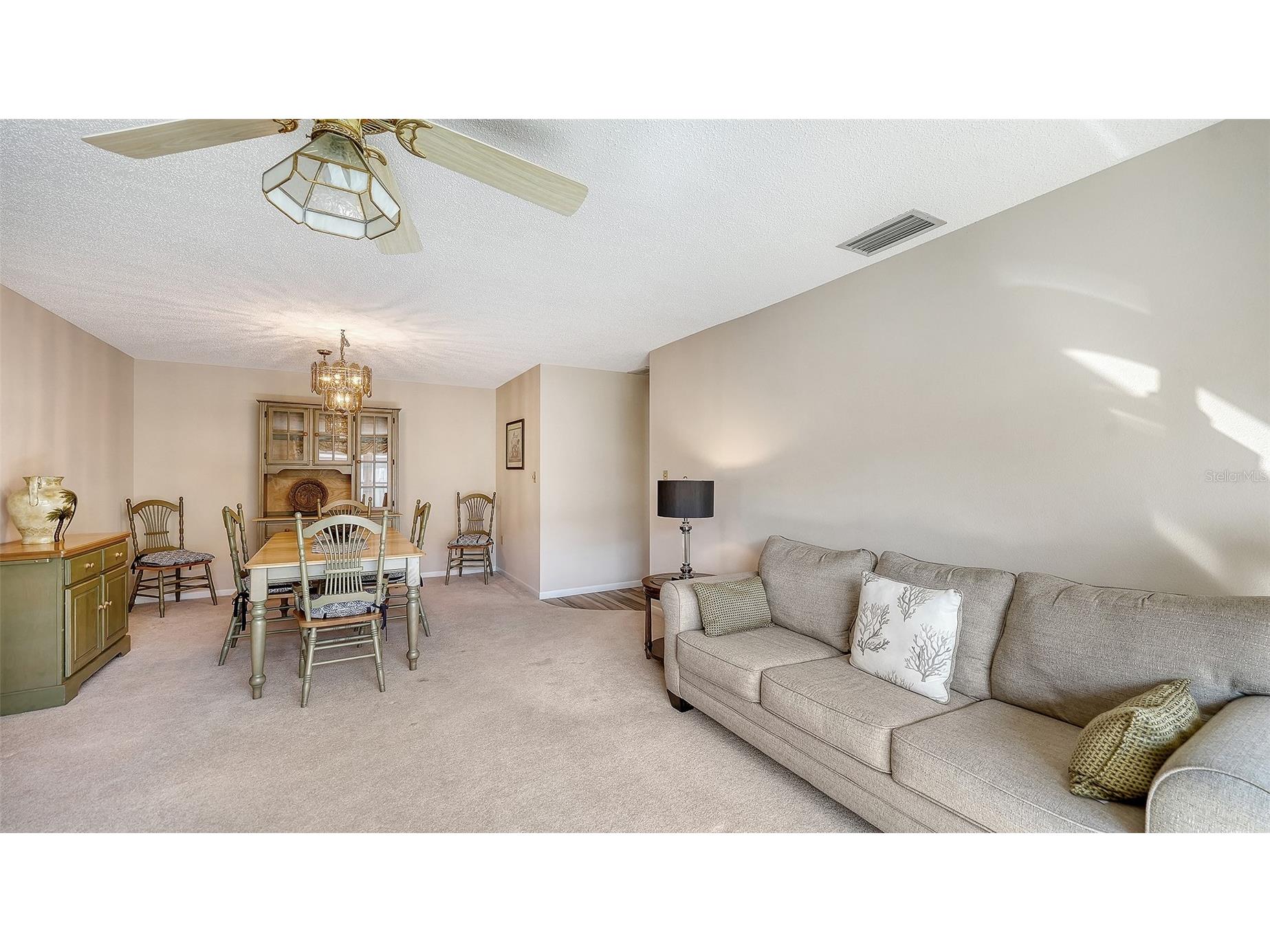 4207 Bowling Green Circle #35 Sarasota FL 34233 A4677864 image4