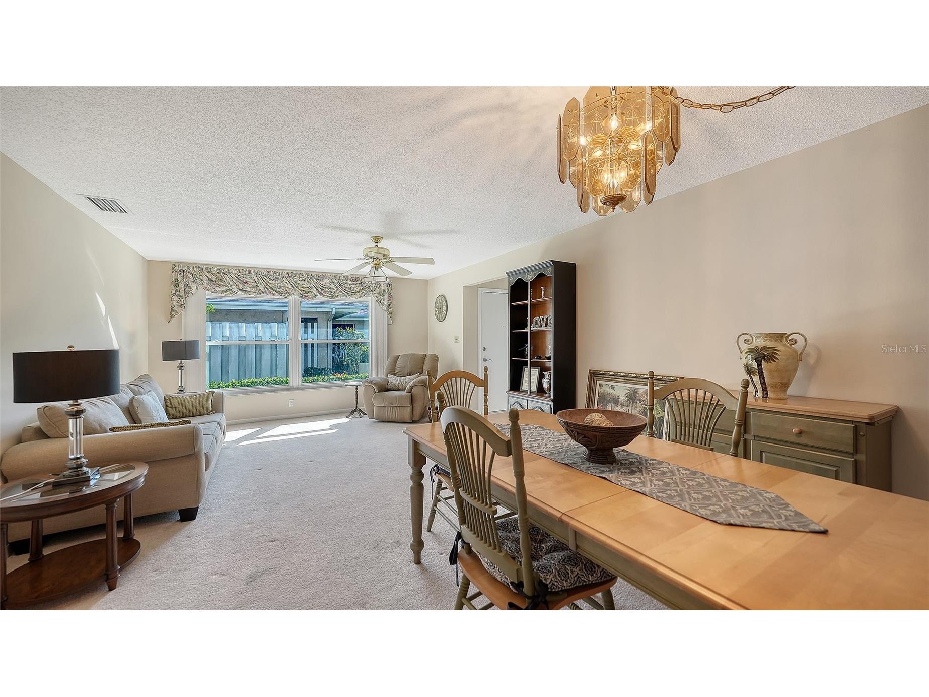 4207 Bowling Green Circle #35 Sarasota FL 34233 A4677864 image5