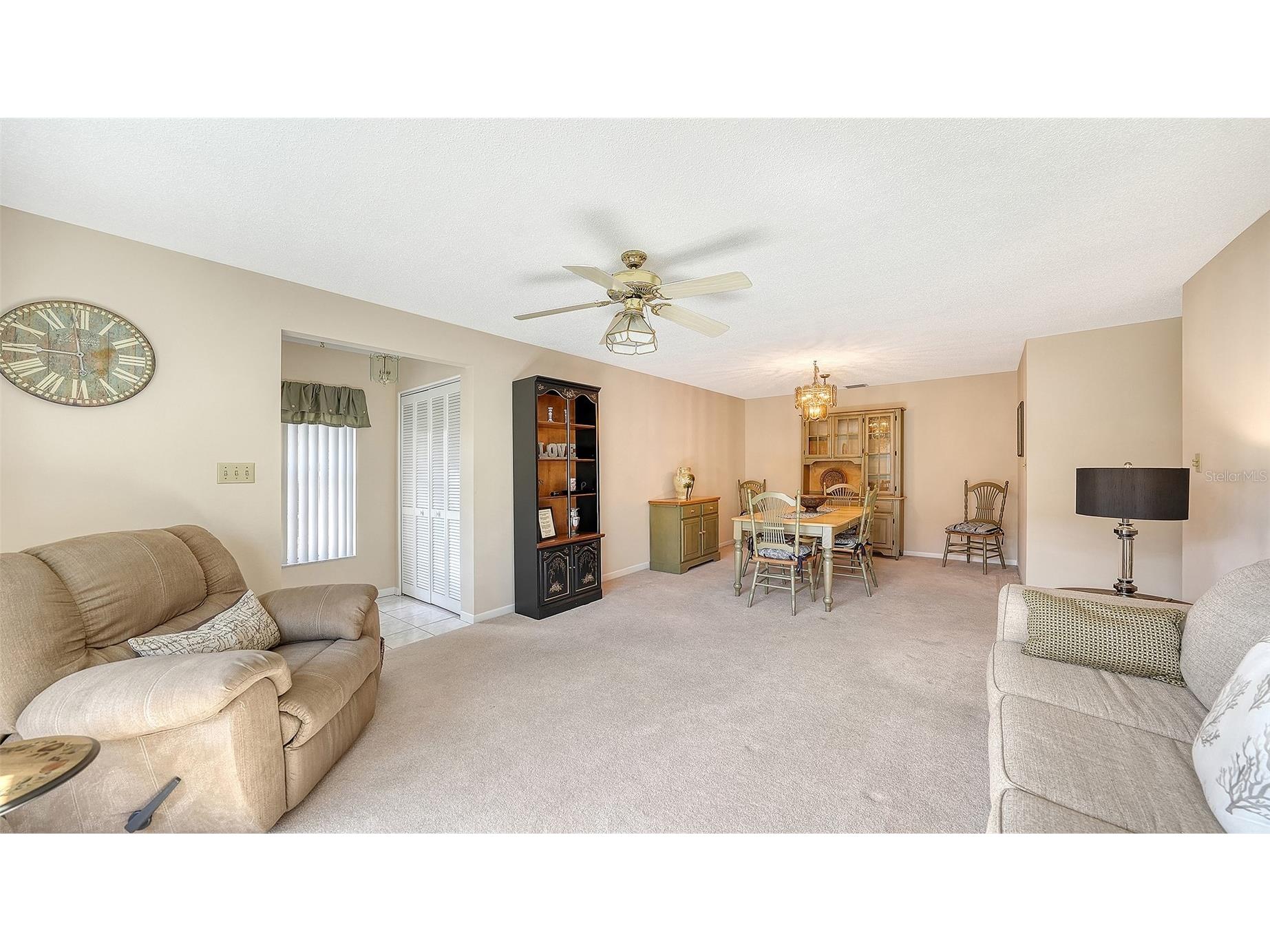 4207 Bowling Green Circle #35 Sarasota FL 34233 A4677864 image6