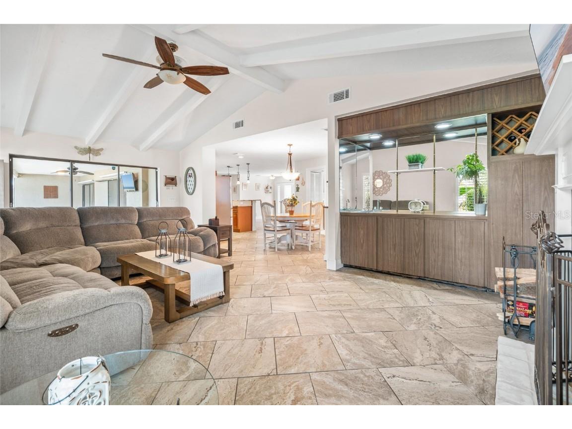 4207 Charing Cross Road Sarasota FL 34241 A4661727 image15