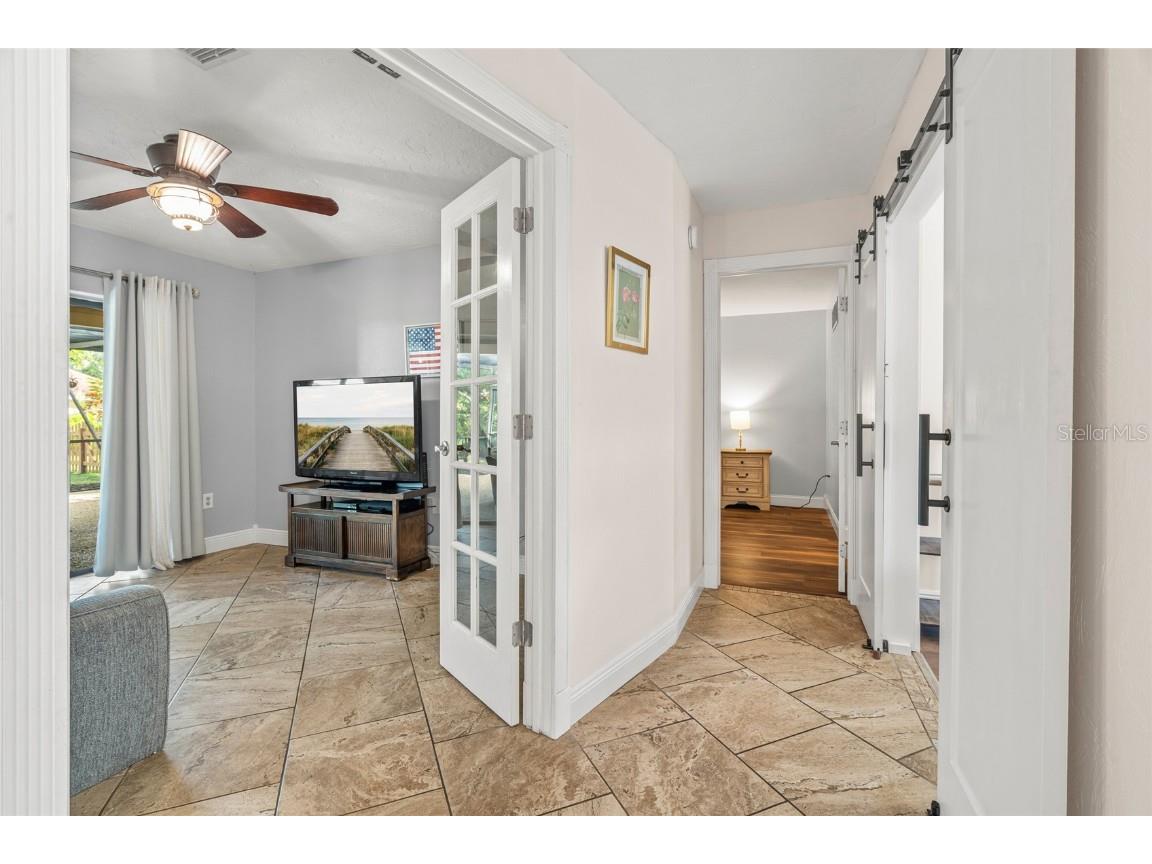 4207 Charing Cross Road Sarasota FL 34241 A4661727 image20