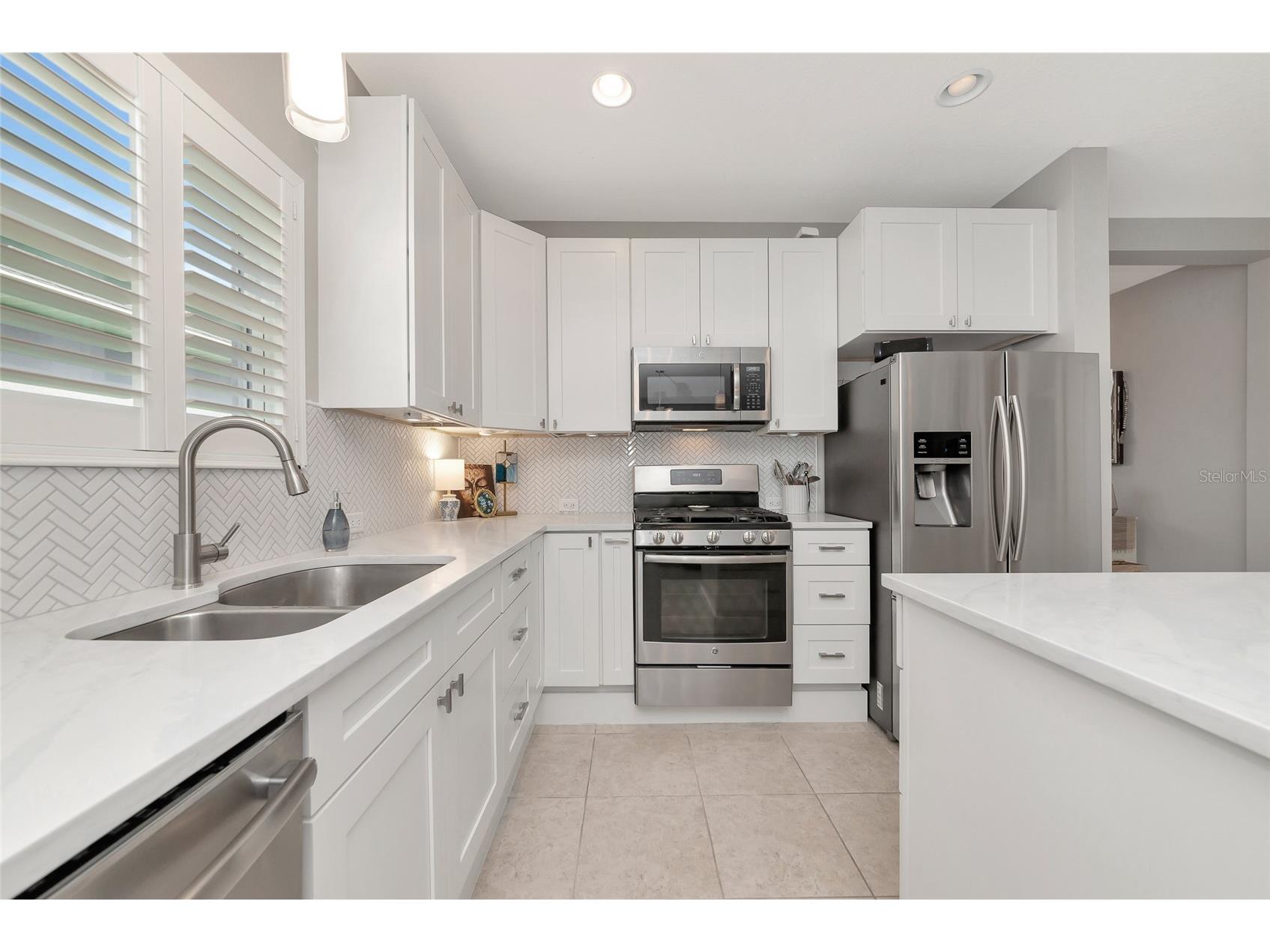 4207 Cottage Hill Avenue Parrish FL 34219 A4685296 image8