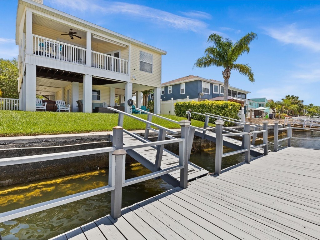 4207 Des Prez Court, Hernando Beach, FL, 34607 MLS W7865239 Edina