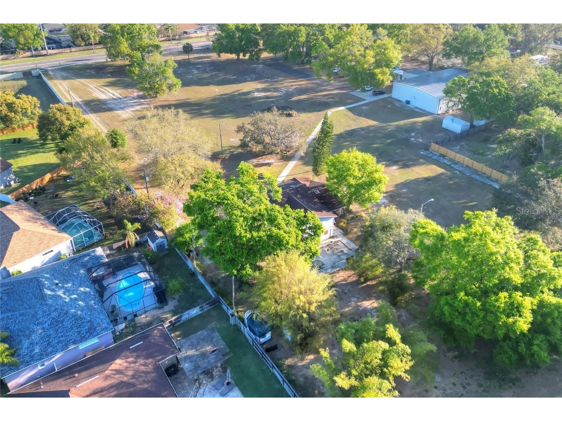 4207 E Lumsden Road Valrico FL 33594 TB8369654 image9