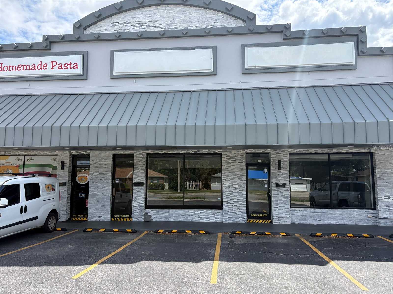 4207 Edgewater Drive #B Orlando FL 32804 G5111348 image2