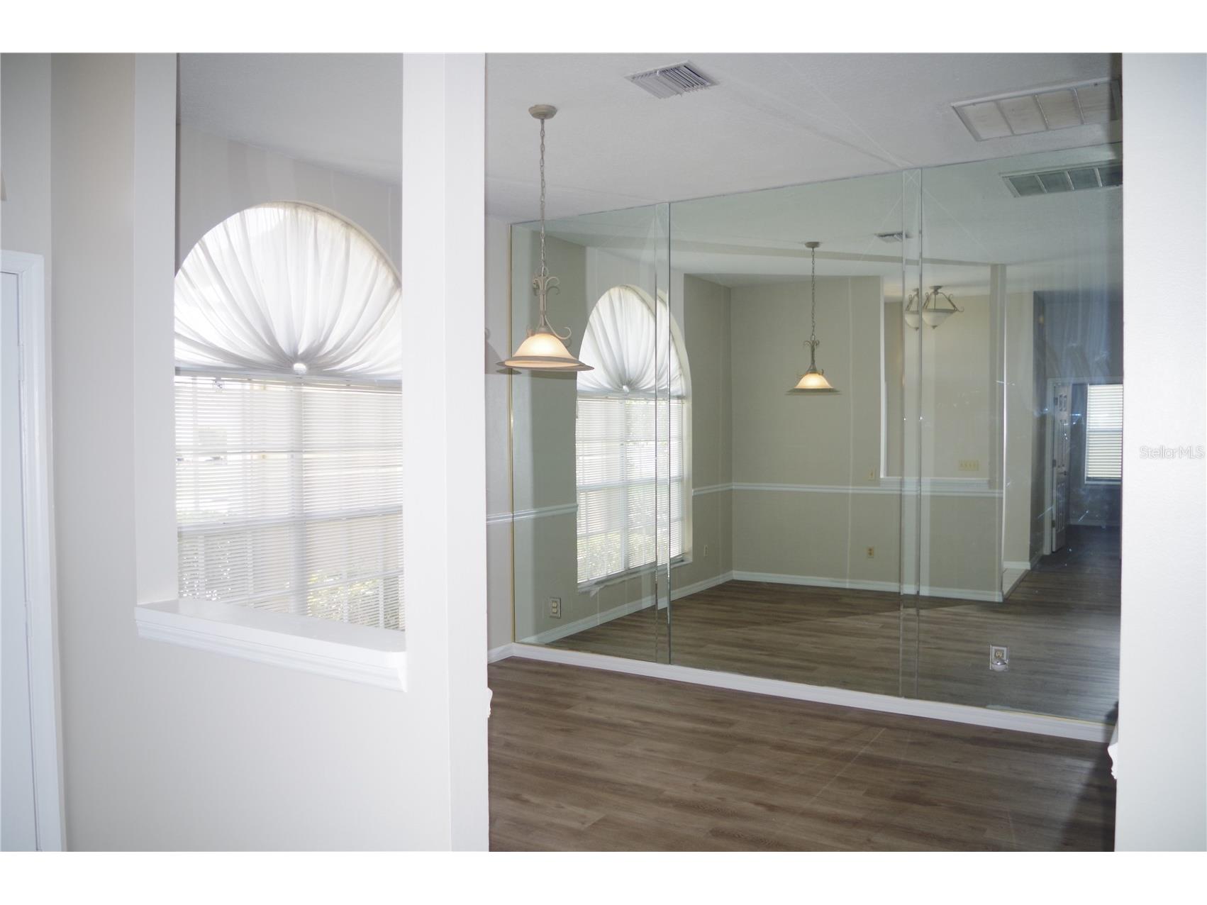 4207 Elba Place Valrico FL 33596 TB8512581 image24