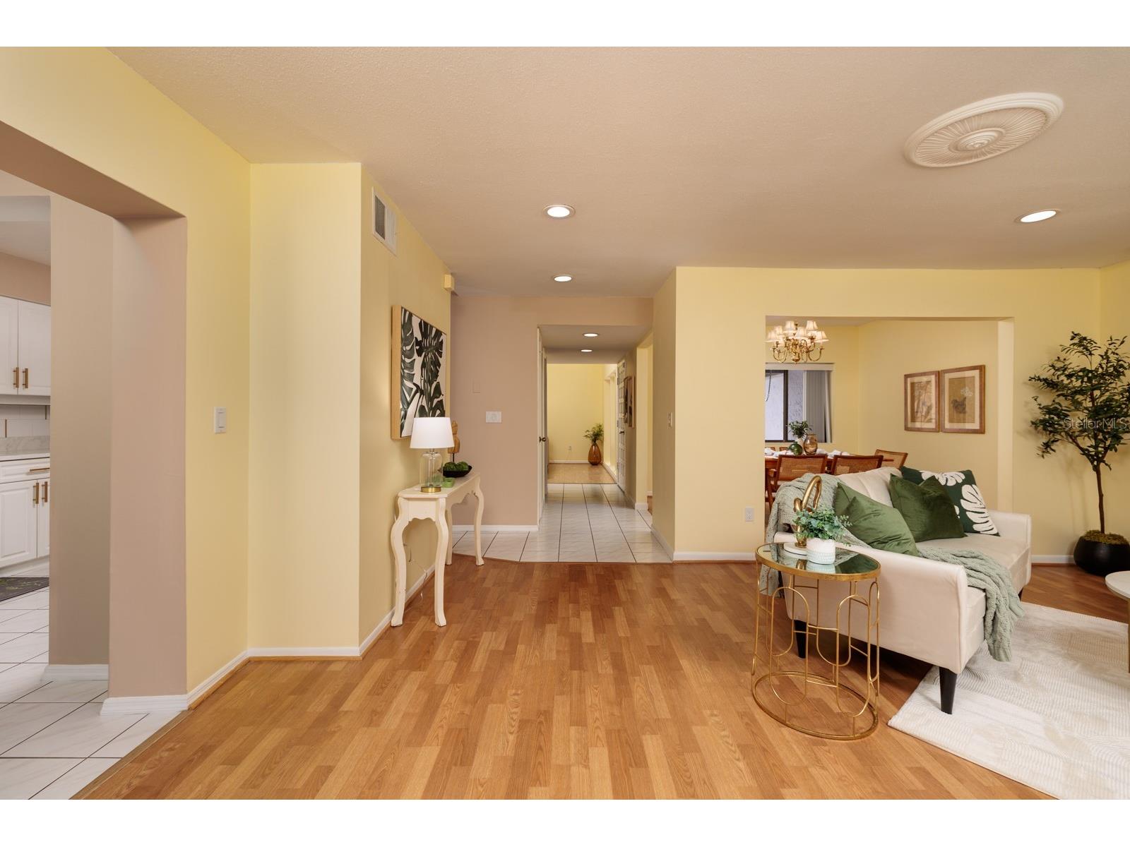 4207 Fairway Run Tampa FL 33618 TB8368580 image15