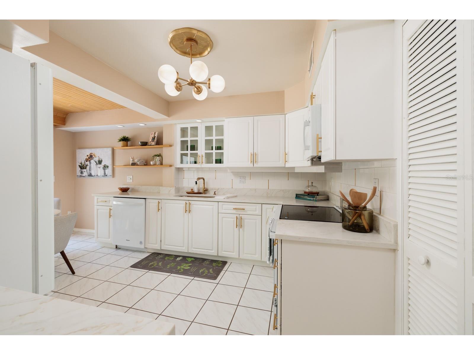 4207 Fairway Run Tampa FL 33618 TB8368580 image17