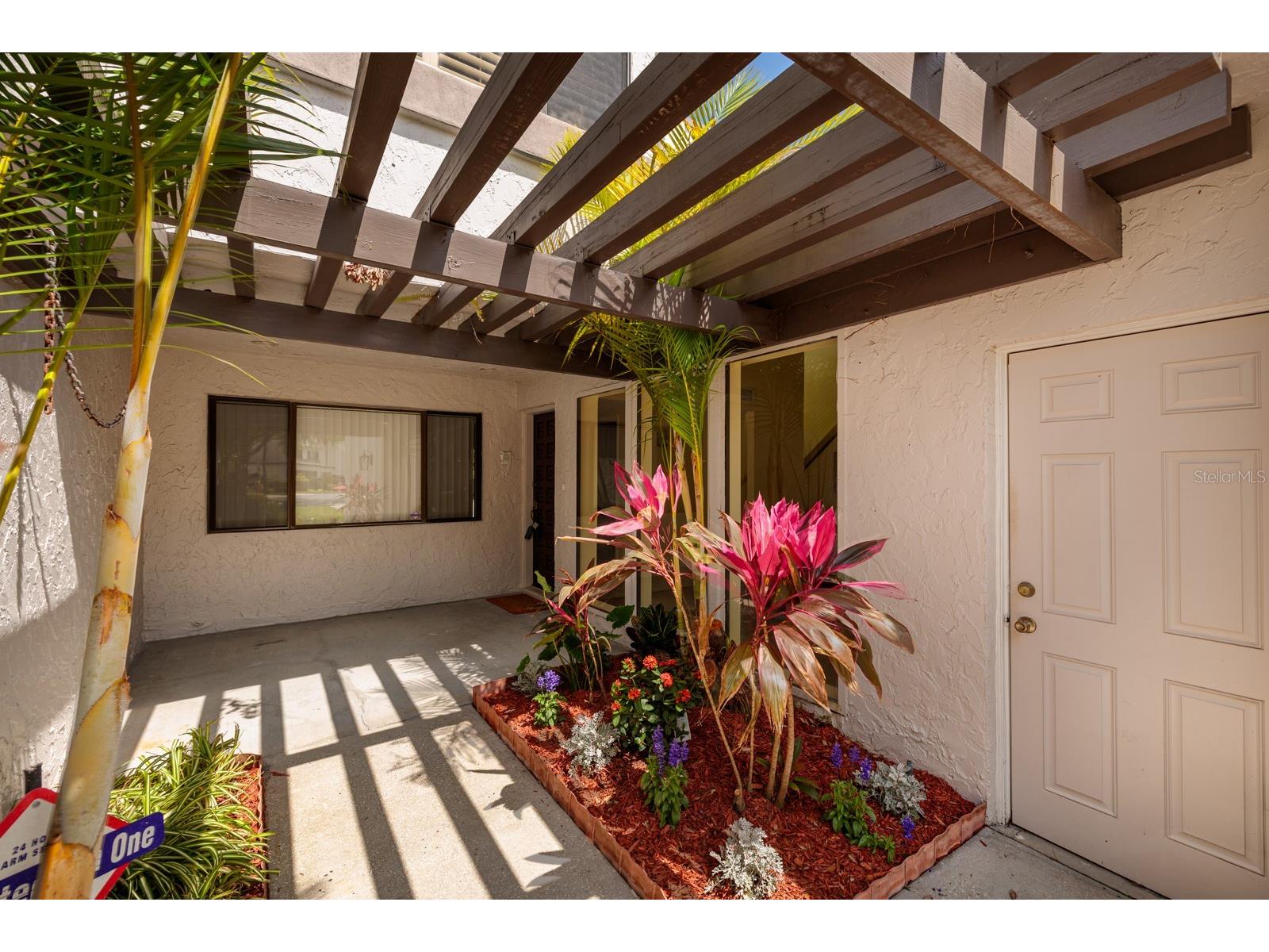 4207 Fairway Run Tampa FL 33618 TB8368580 image2