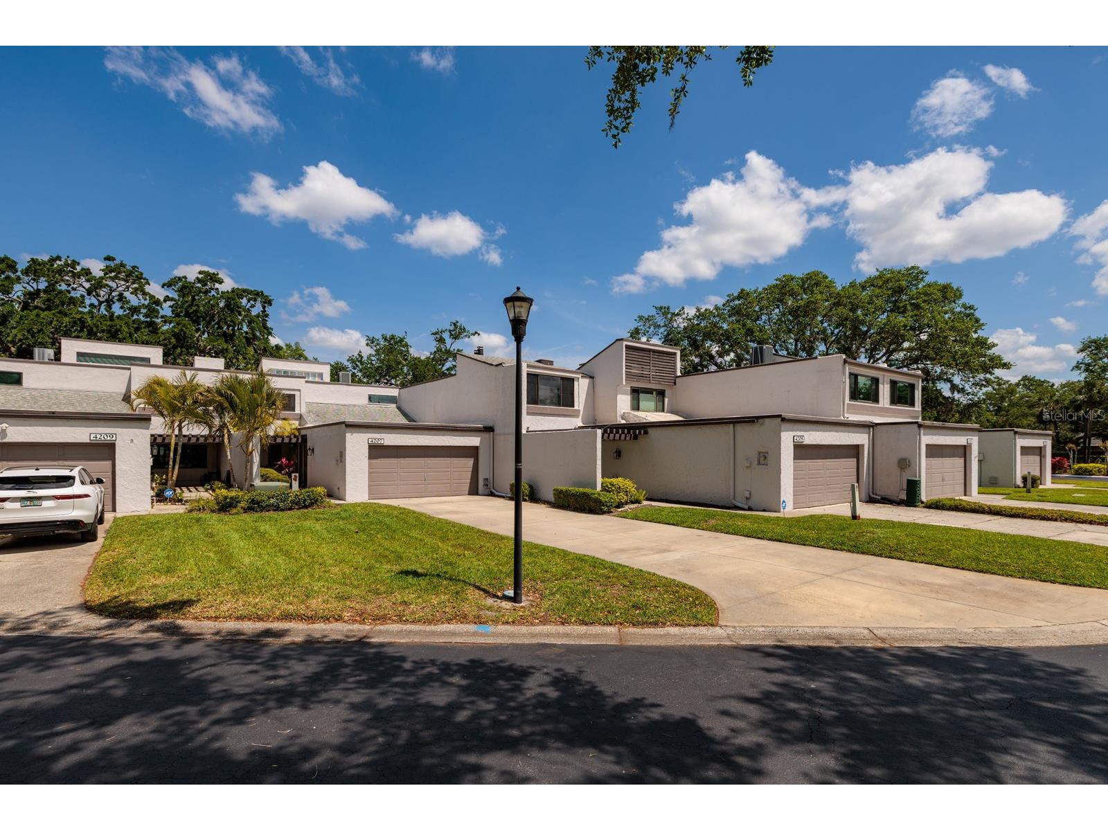 4207 Fairway Run Tampa FL 33618 TB8368580 image25