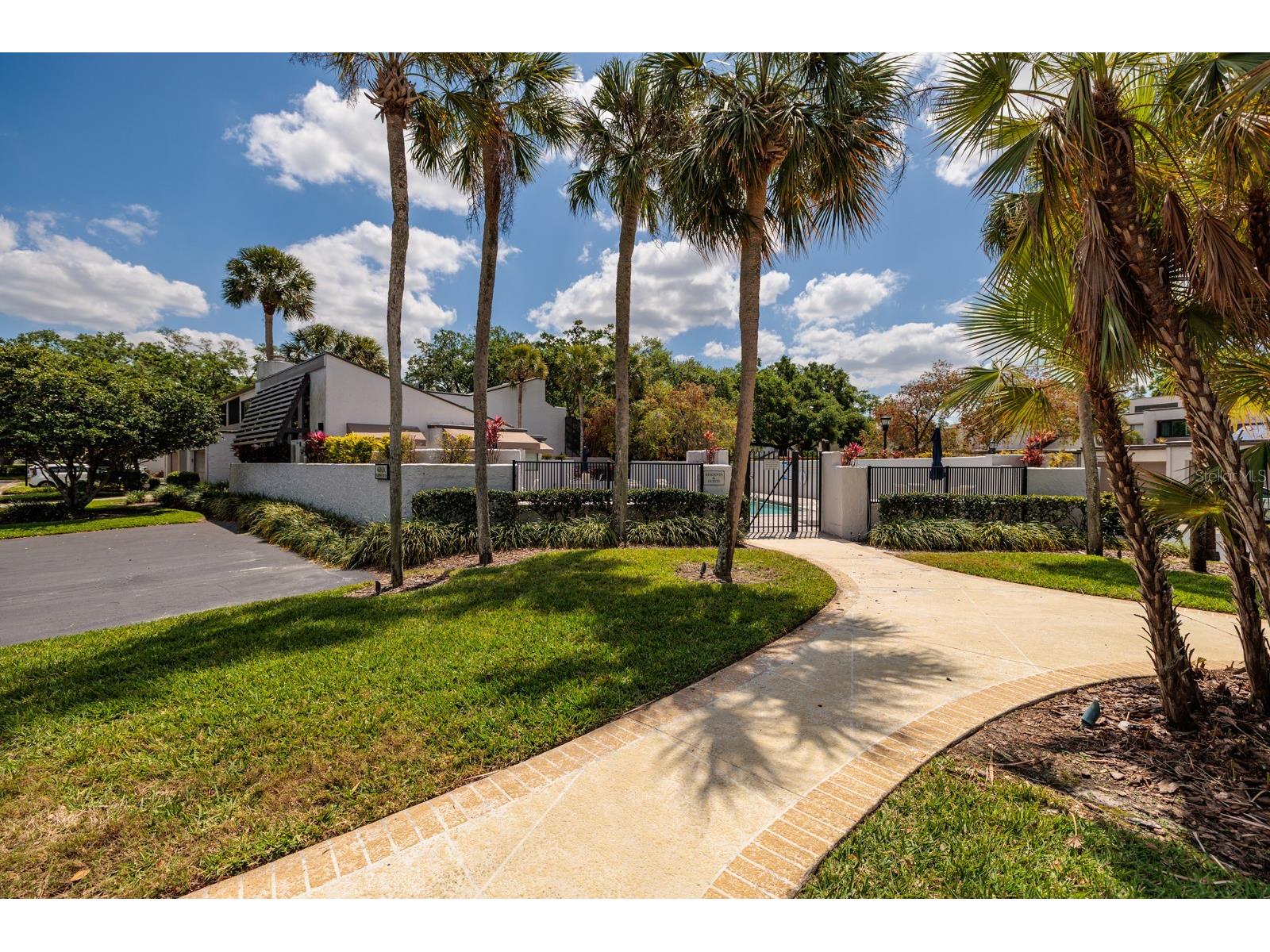 4207 Fairway Run Tampa FL 33618 TB8368580 image7