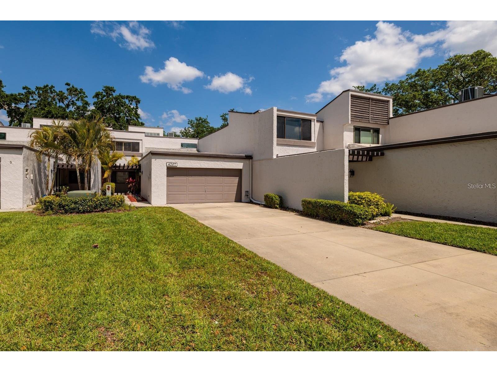 4207 Fairway Run Tampa FL 33618 TB8523679 image1