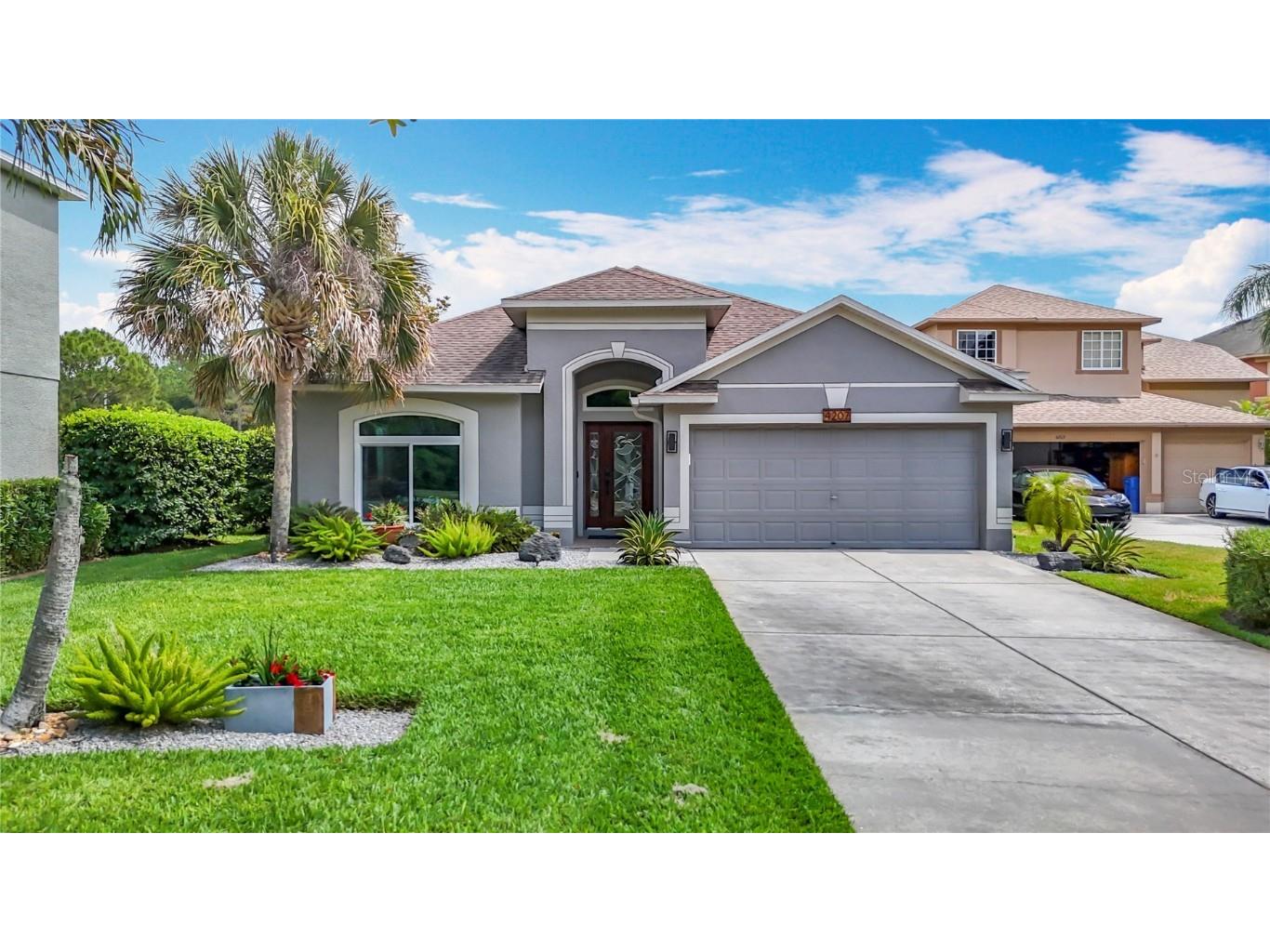 4207 Fishermans Lake Drive Lutz FL 33558 W7875143 image1