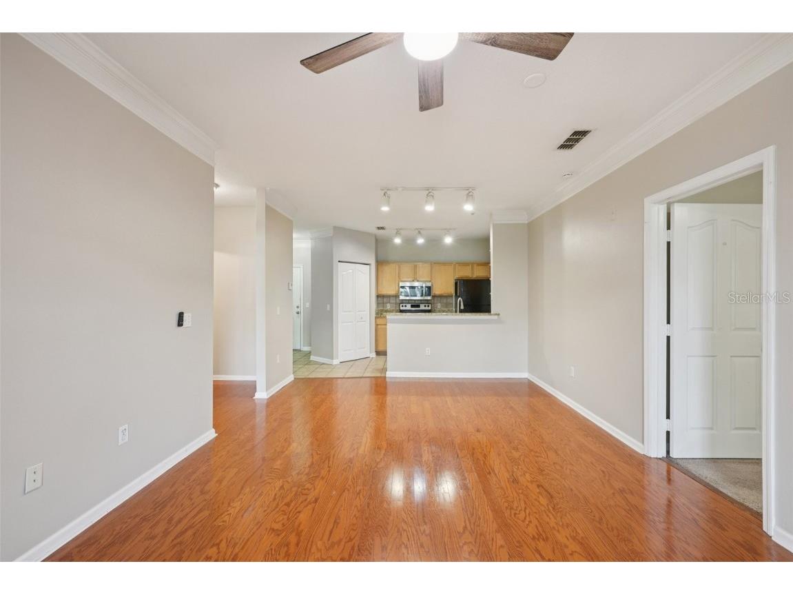 4207 S Dale Mabry Highway #11207 Tampa FL 33611 TB8418891 image12