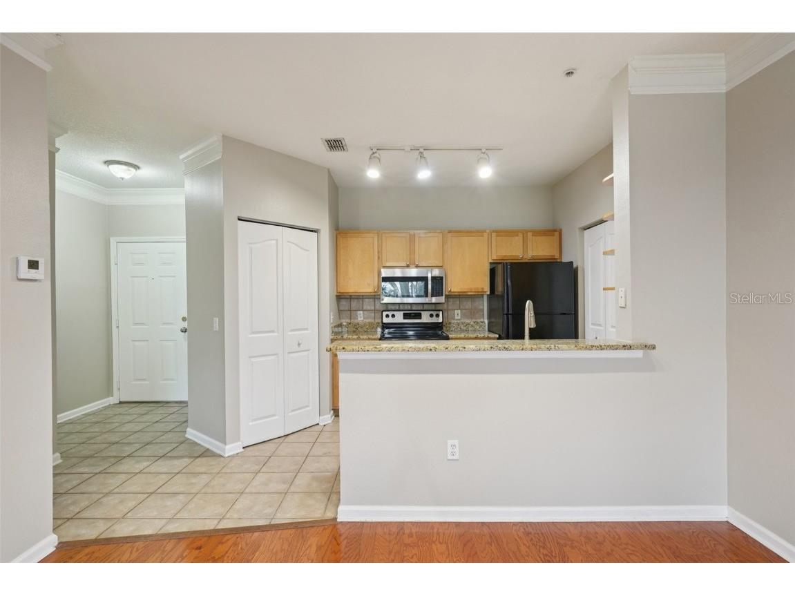 4207 S Dale Mabry Highway #11207 Tampa FL 33611 TB8418891 image16