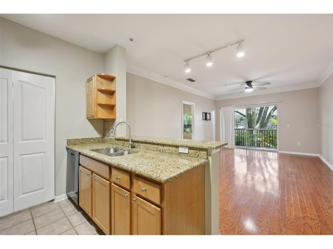 4207 S Dale Mabry Highway #11207 Tampa FL 33611 TB8418891 image23