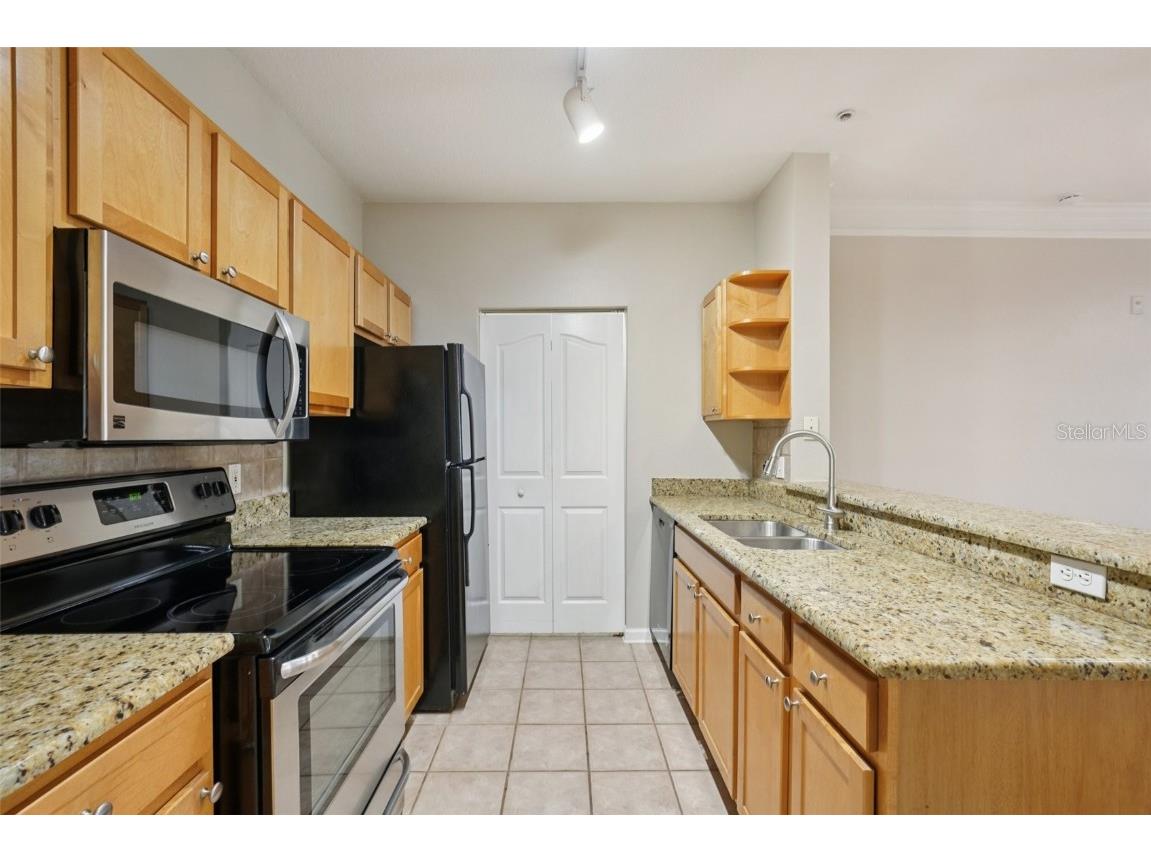 4207 S Dale Mabry Highway #11207 Tampa FL 33611 TB8418891 image24