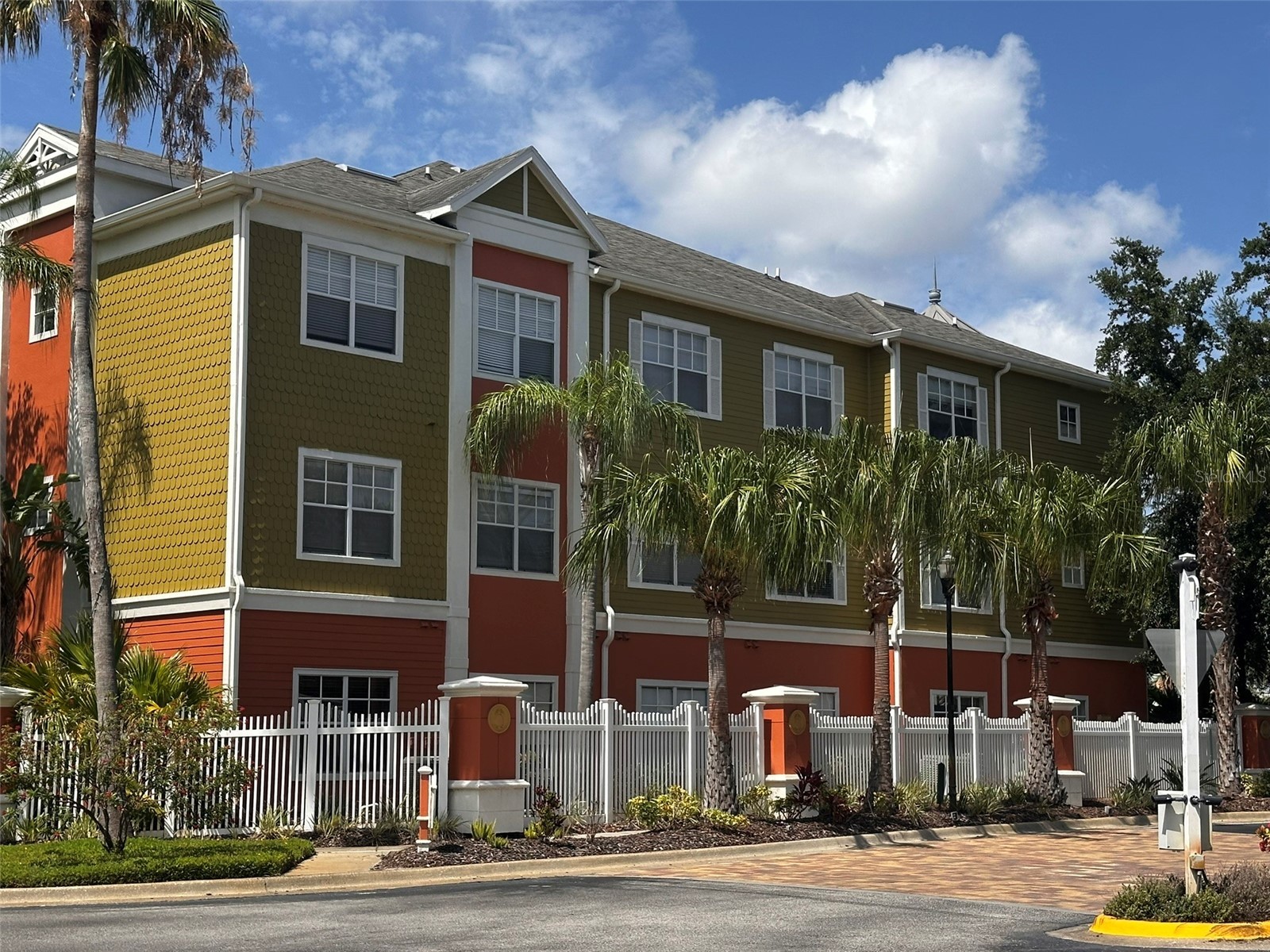4207 S Dale Mabry Highway #2103 Tampa FL 33611 TB8519763 image1