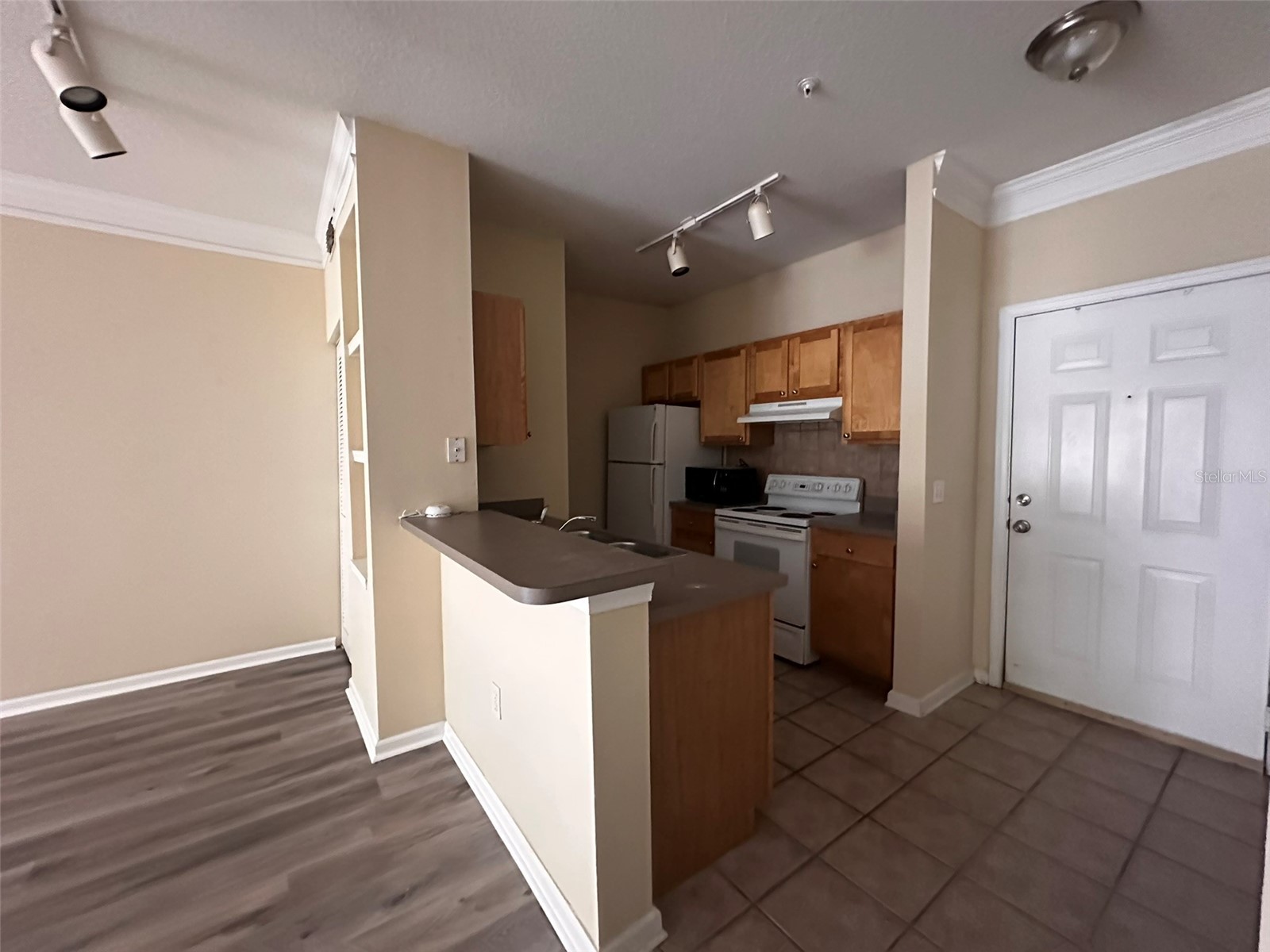 4207 S Dale Mabry Highway #2103 Tampa FL 33611 TB8519763 image3