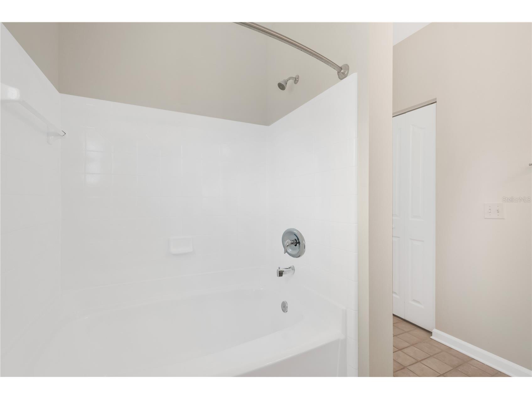 4207 S Dale Mabry Highway #2301 Tampa FL 33611 TB8527806 image18