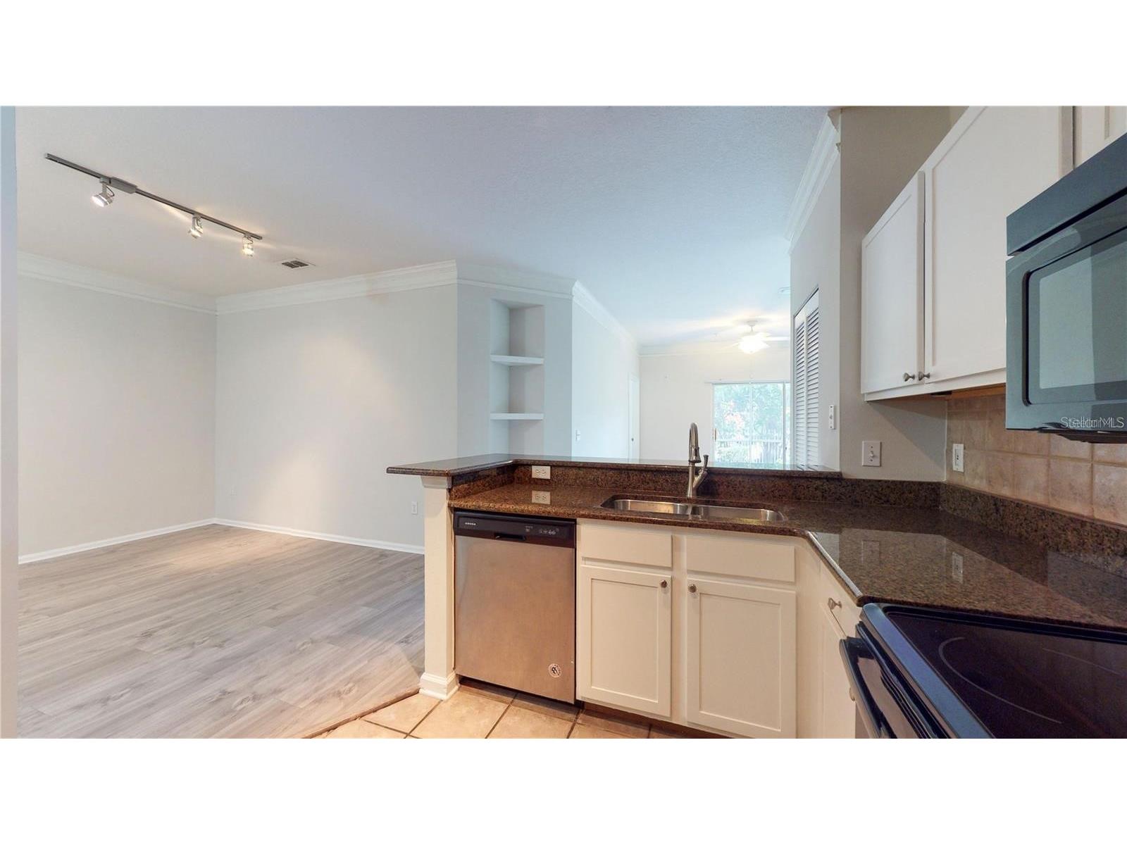 4207 S Dale Mabry Highway #3110 Tampa FL 33611 TB8498827 image6