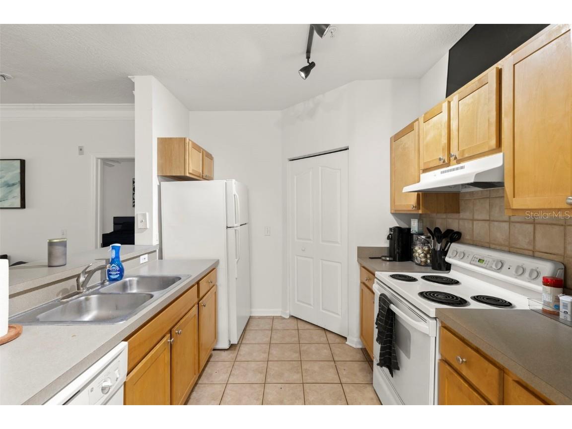 4207 S Dale Mabry Highway #6213 Tampa FL 33611 TB8438385 image13