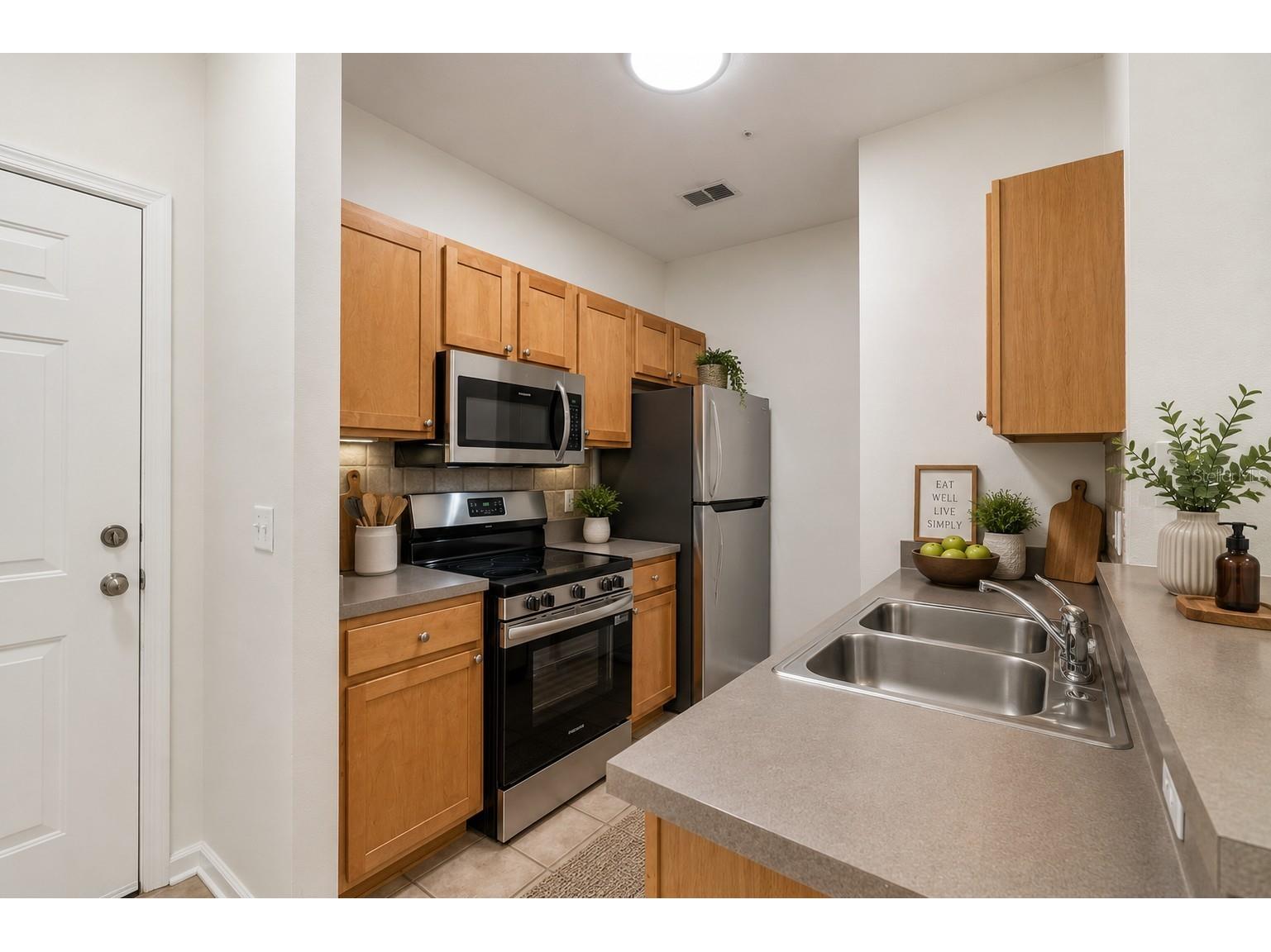 4207 S Dale Mabry Highway #8302 Tampa FL 33611 TB8512669 image5