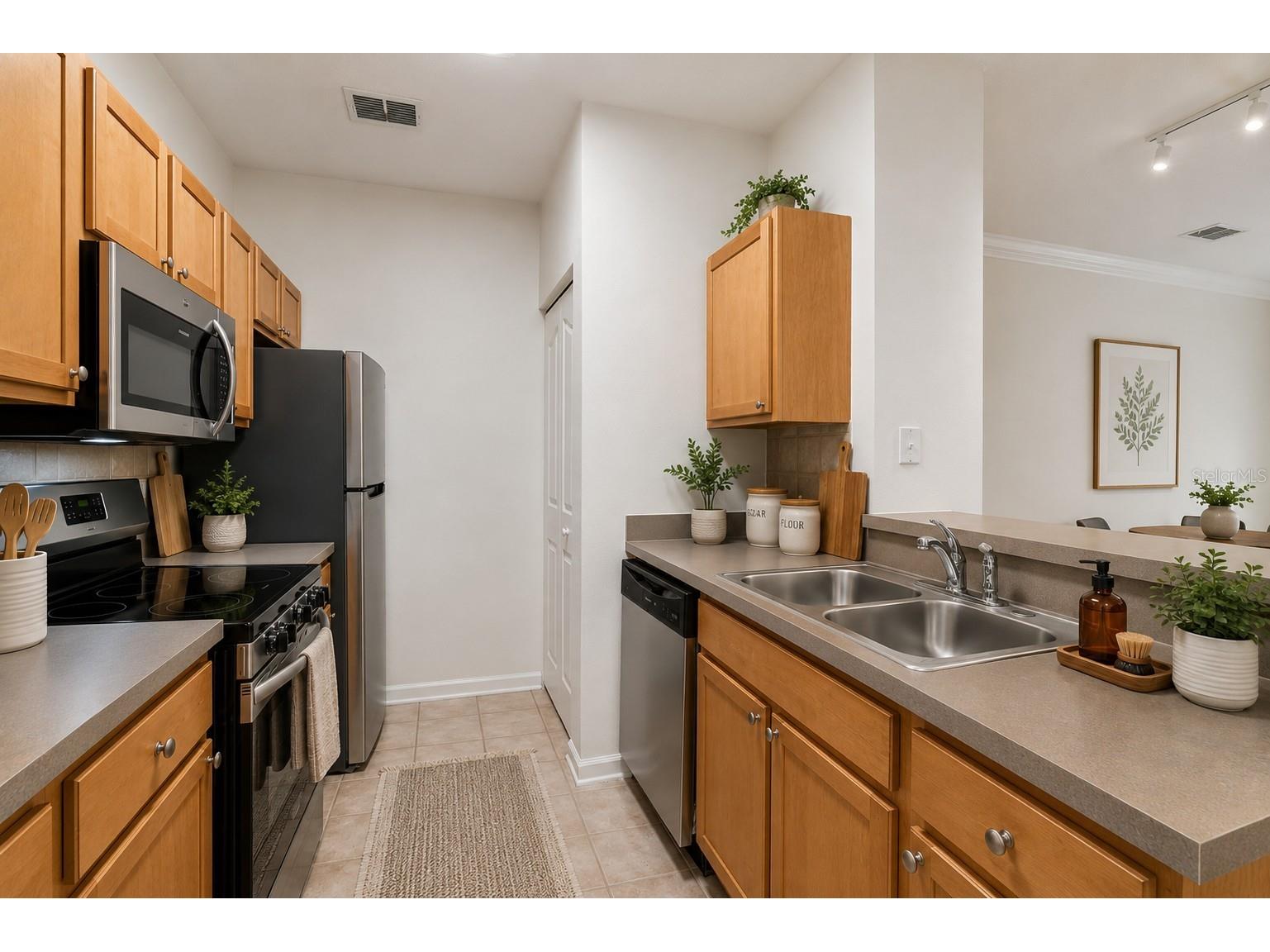 4207 S Dale Mabry Highway #8302 Tampa FL 33611 TB8512669 image7