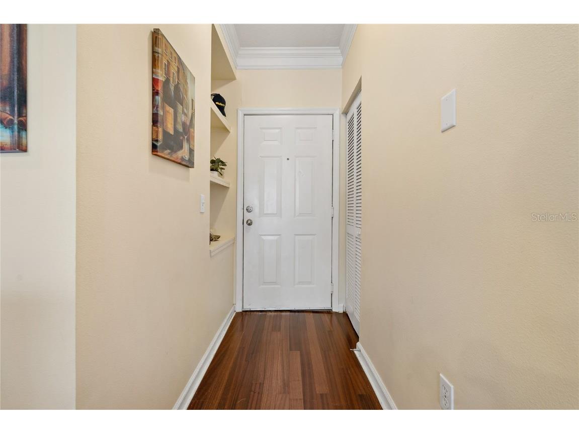 4207 S Dale Mabry Highway #8304 Tampa FL 33611 TB8396889 image3