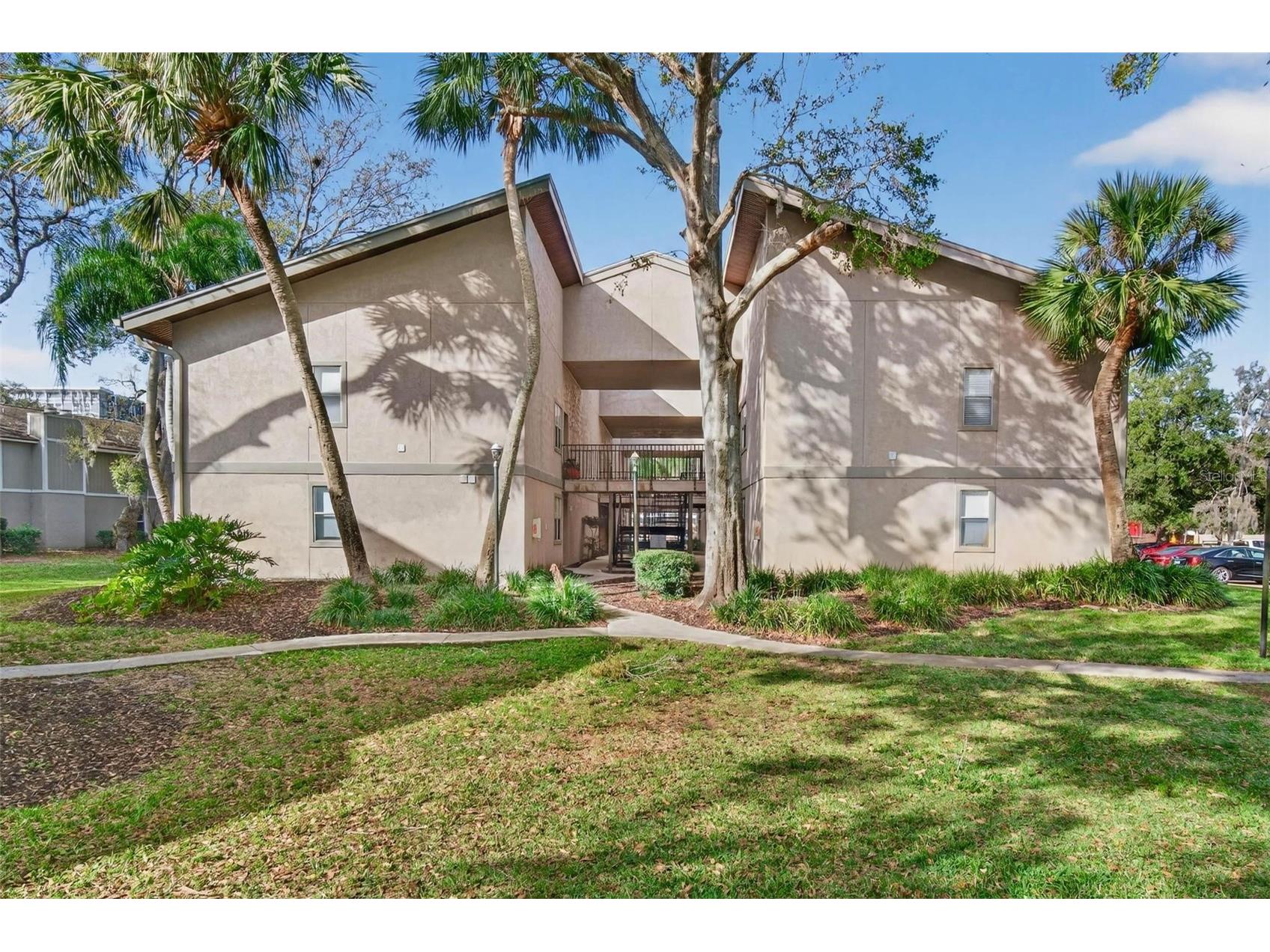 4207 Winding Moss Trail #104 Tampa FL 33613 TB8466675 image1