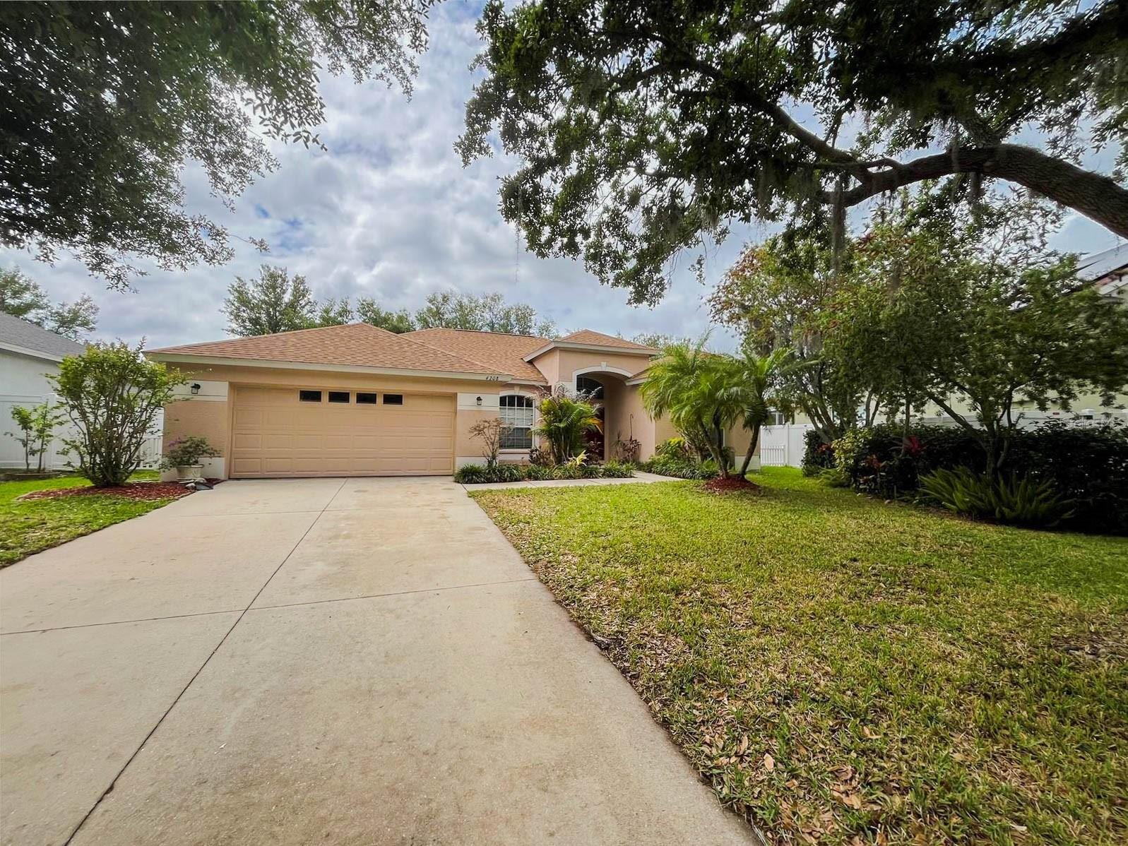 4208 34th Street E Bradenton FL 34208 A4685561 image1