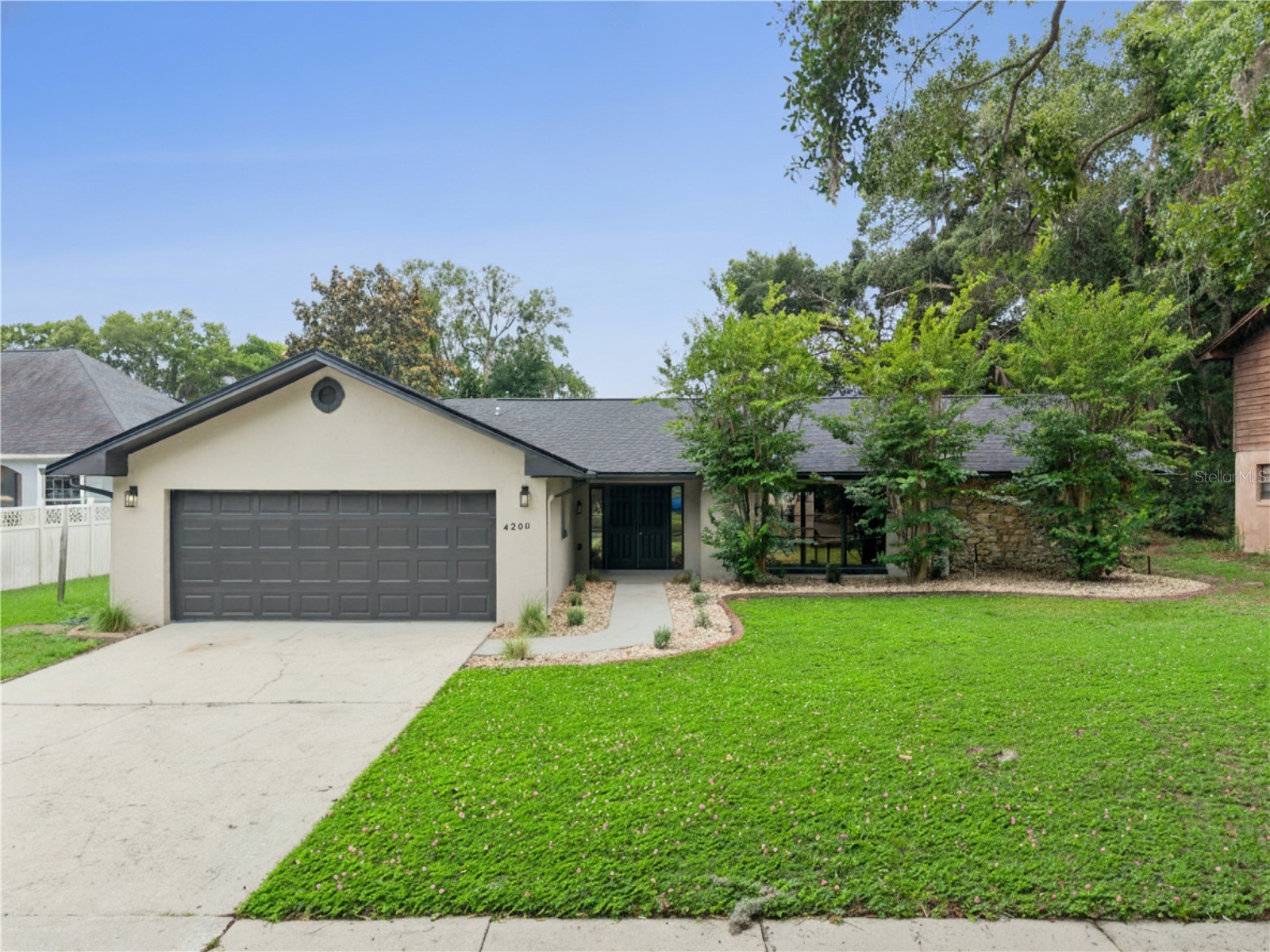 4208 Arbor Oaks Court Orlando FL 32808 O6391243 image1