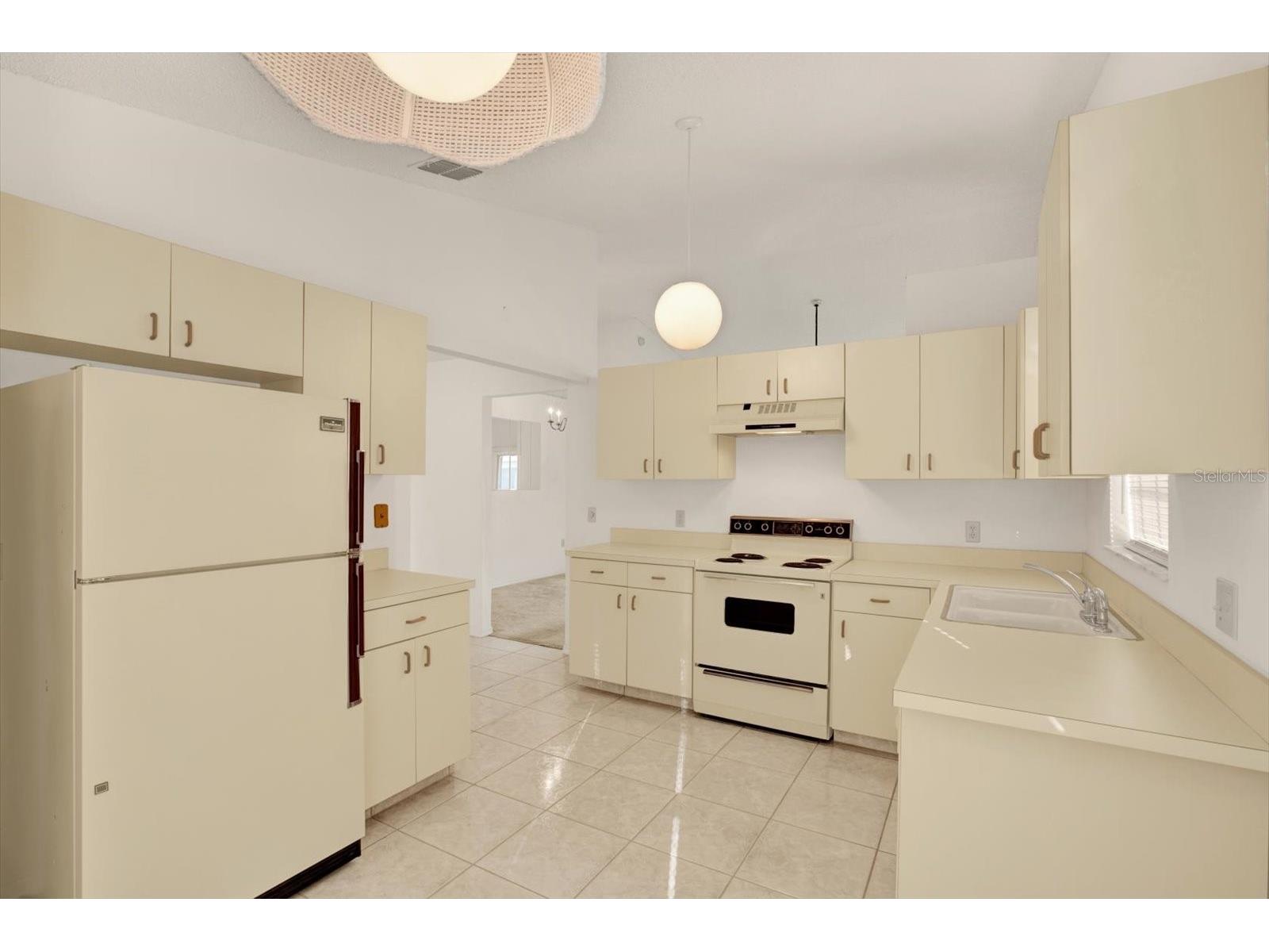 4208 Boston Circle New Port Richey FL 34653 W7884809 image9